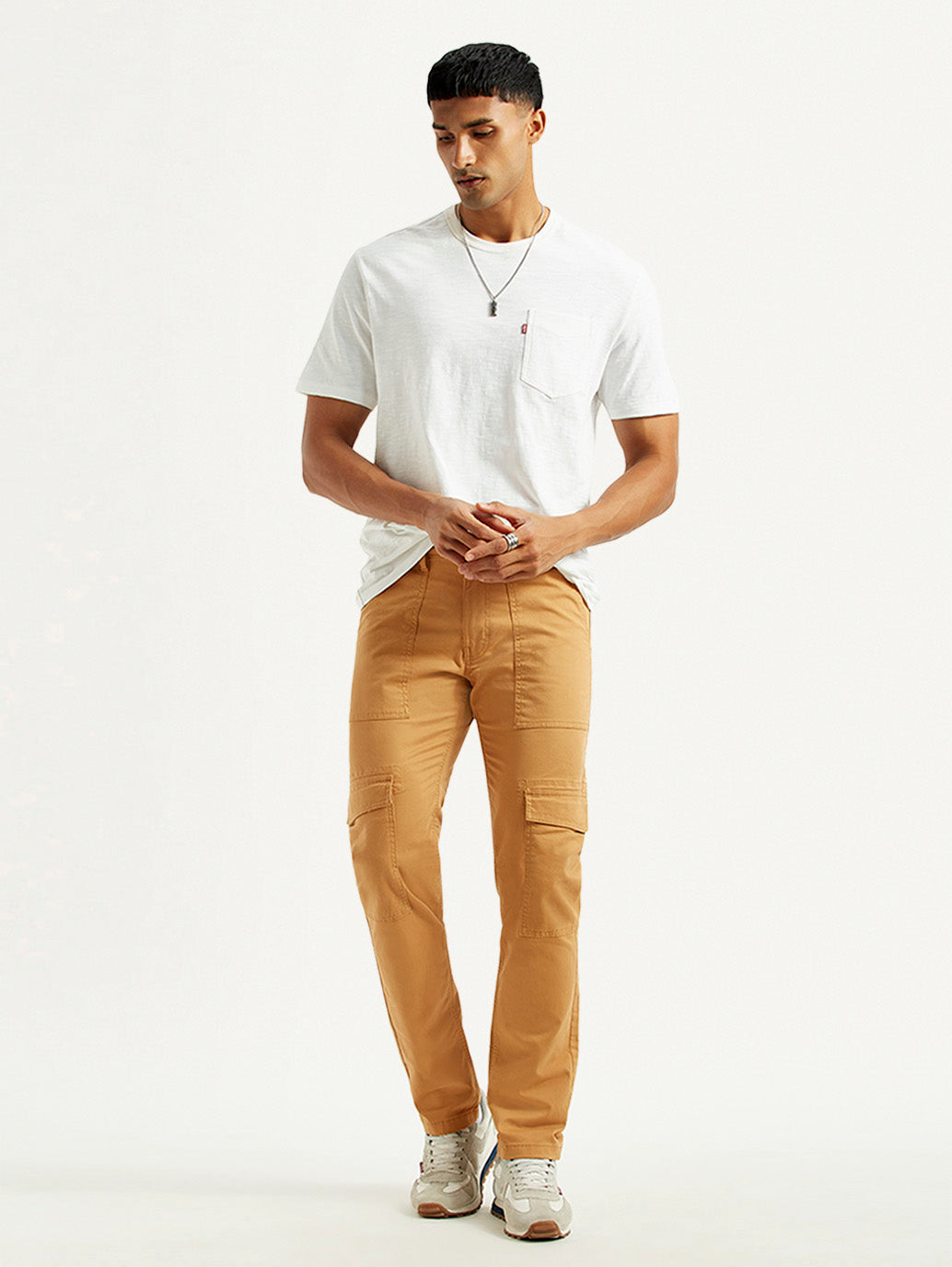 Men's 511 Tan Slim Fit Cargos – Levis India Store