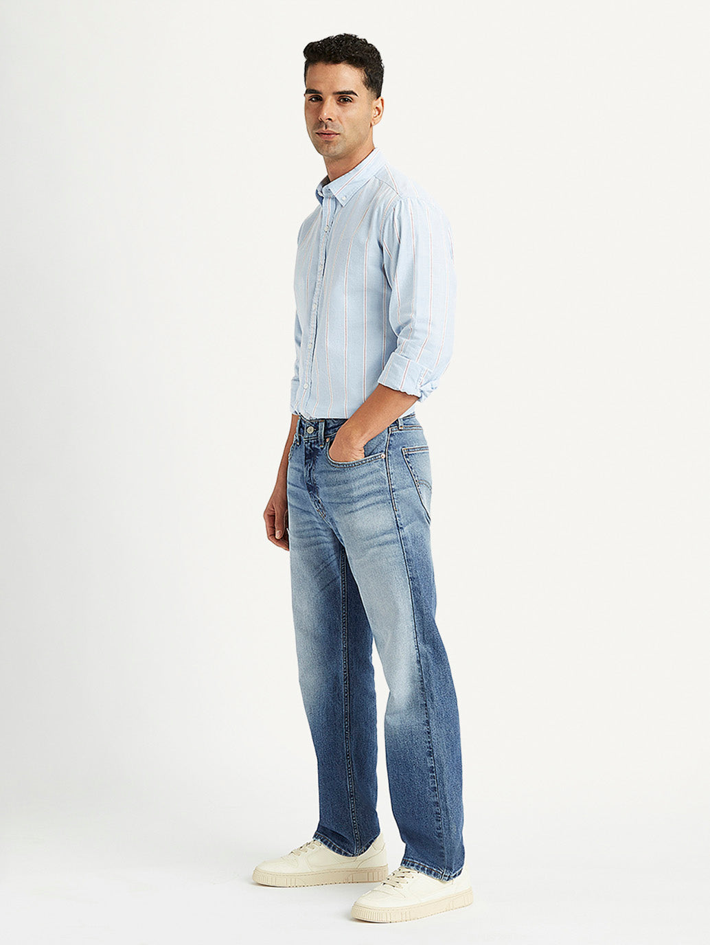 Men's 505 Blue Straight Fit Mid Rise Jeans - Main Image