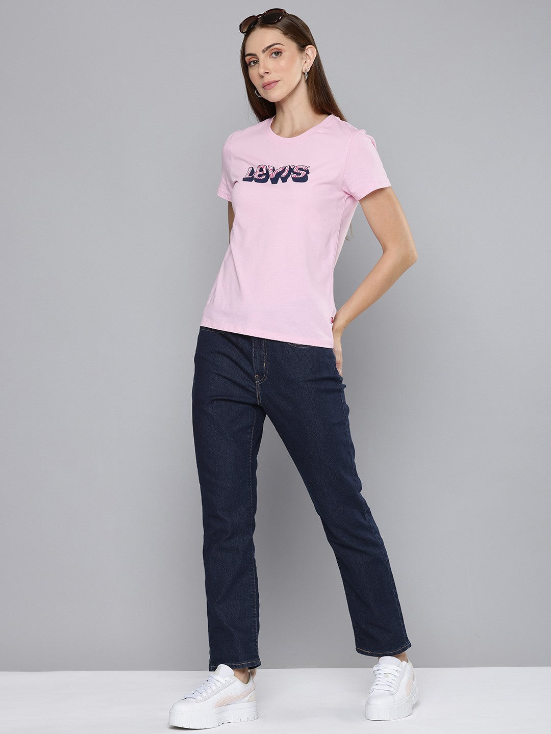 Women's 724 Blue Straight Fit High Rise Jeans – Levis India Store