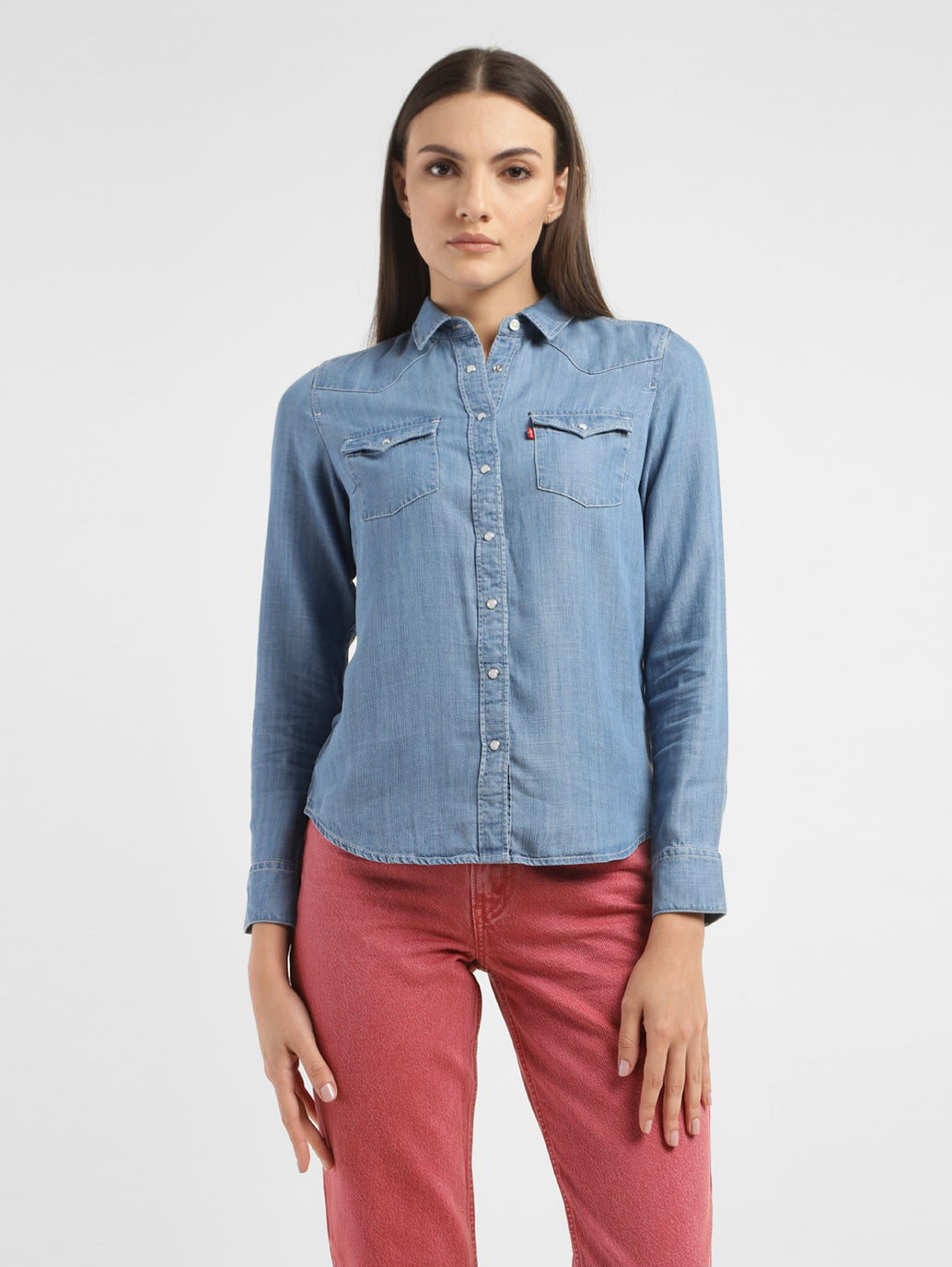 Women s Solid Spread Collar Shirt Levis India Store