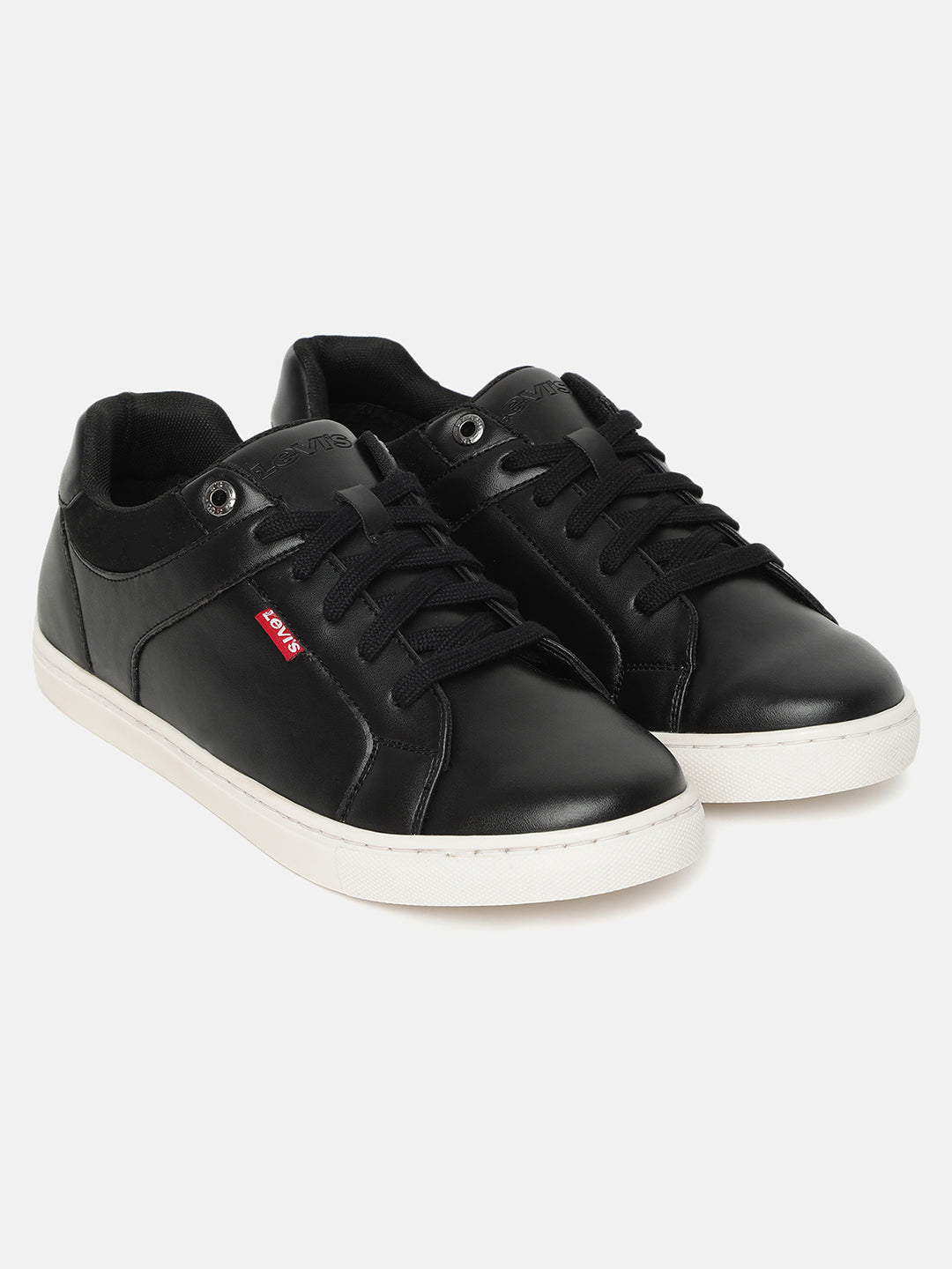 Levi's men's black on sale tab runner sneakers