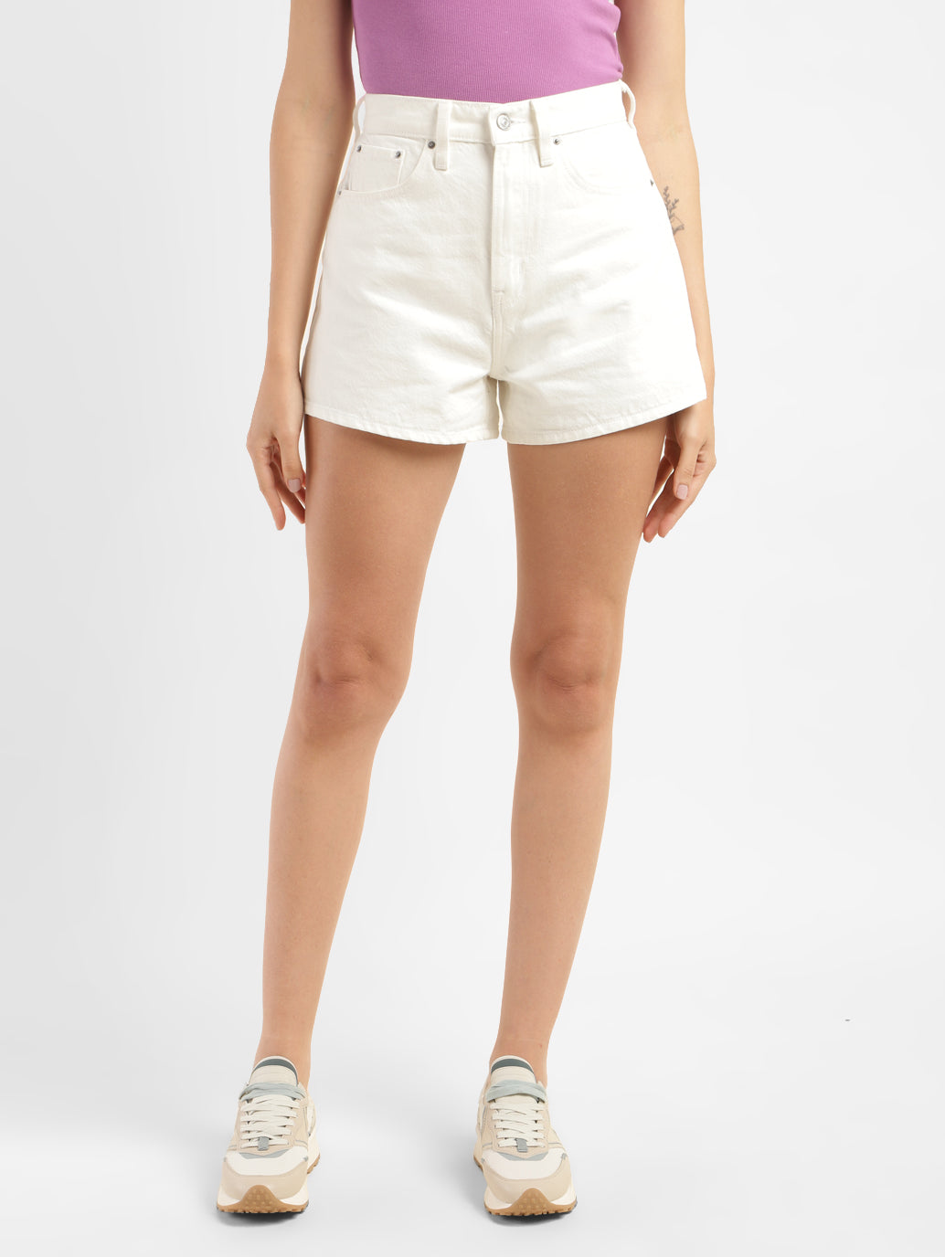 Women's High Rise Slim Fit Shorts – Levis India Store