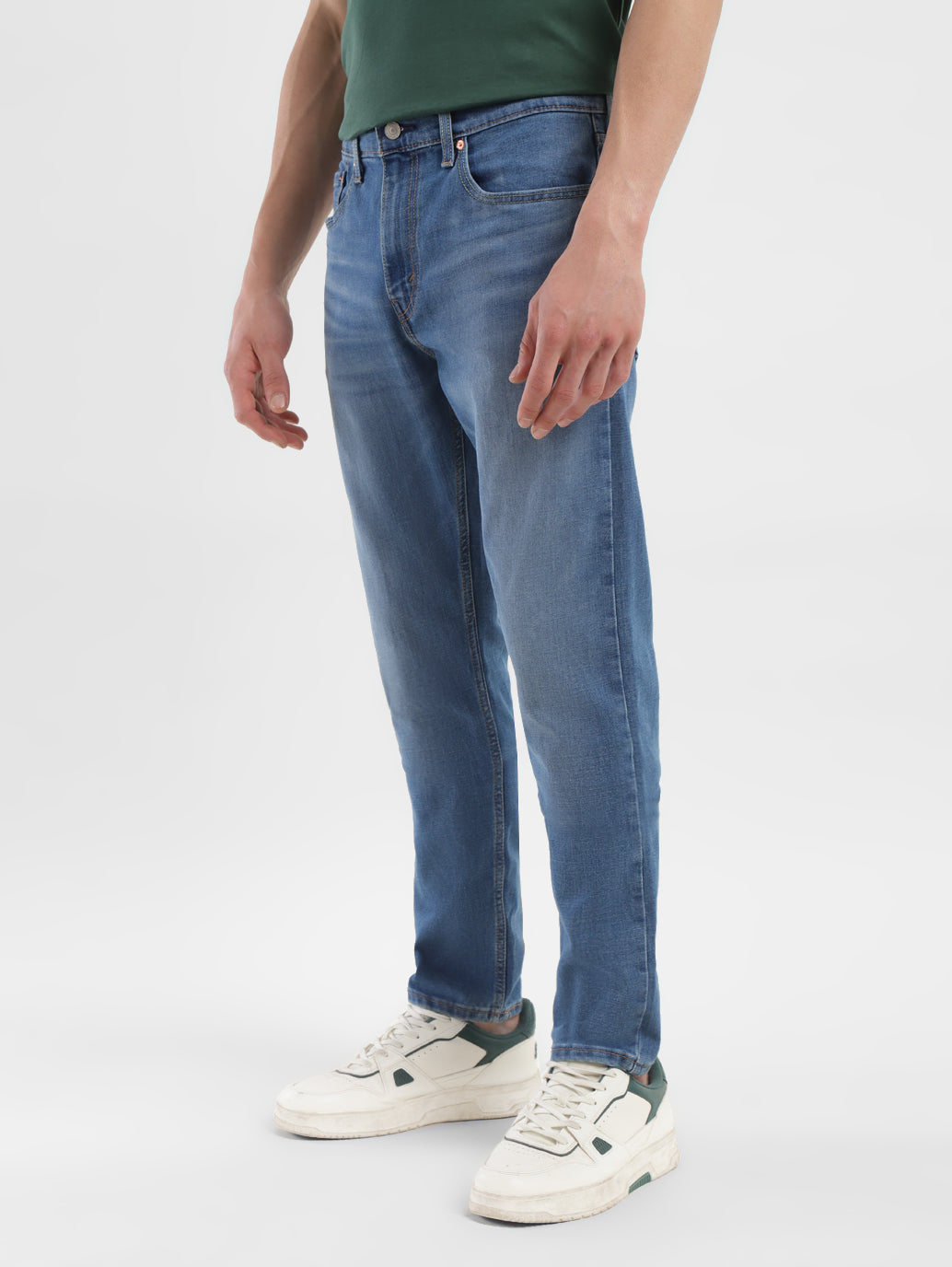 How The Levi's 512 Slim Tapered Jeans Look With Sneakers