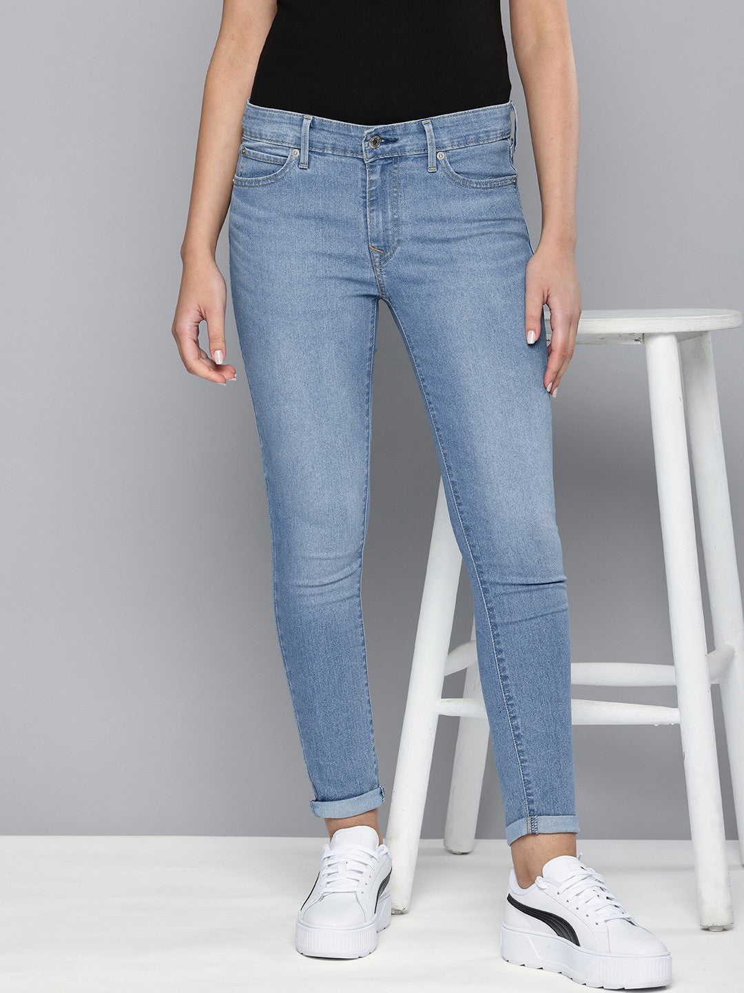 Women's 711 Blue Skinny Fit Mid Rise Jeans - Main Image