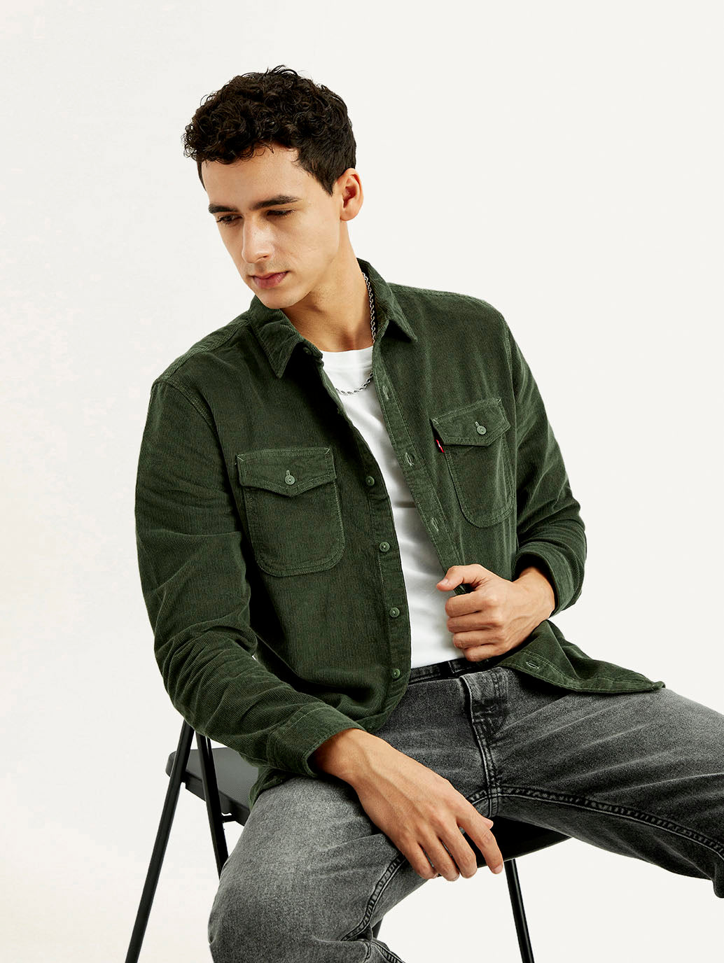 Men's Solid Slim Fit Corduroy Shirt