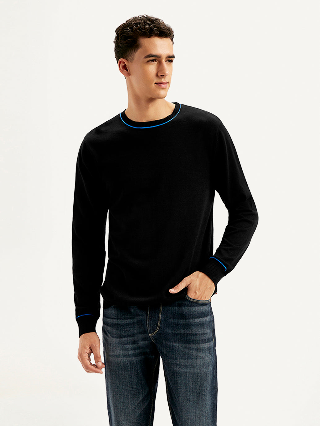 Men's Solid Black Crew Neck Sweater