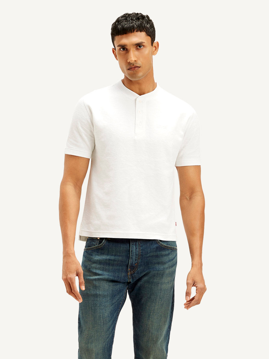 Men's Solid Slim Fit T-shirt - Front View