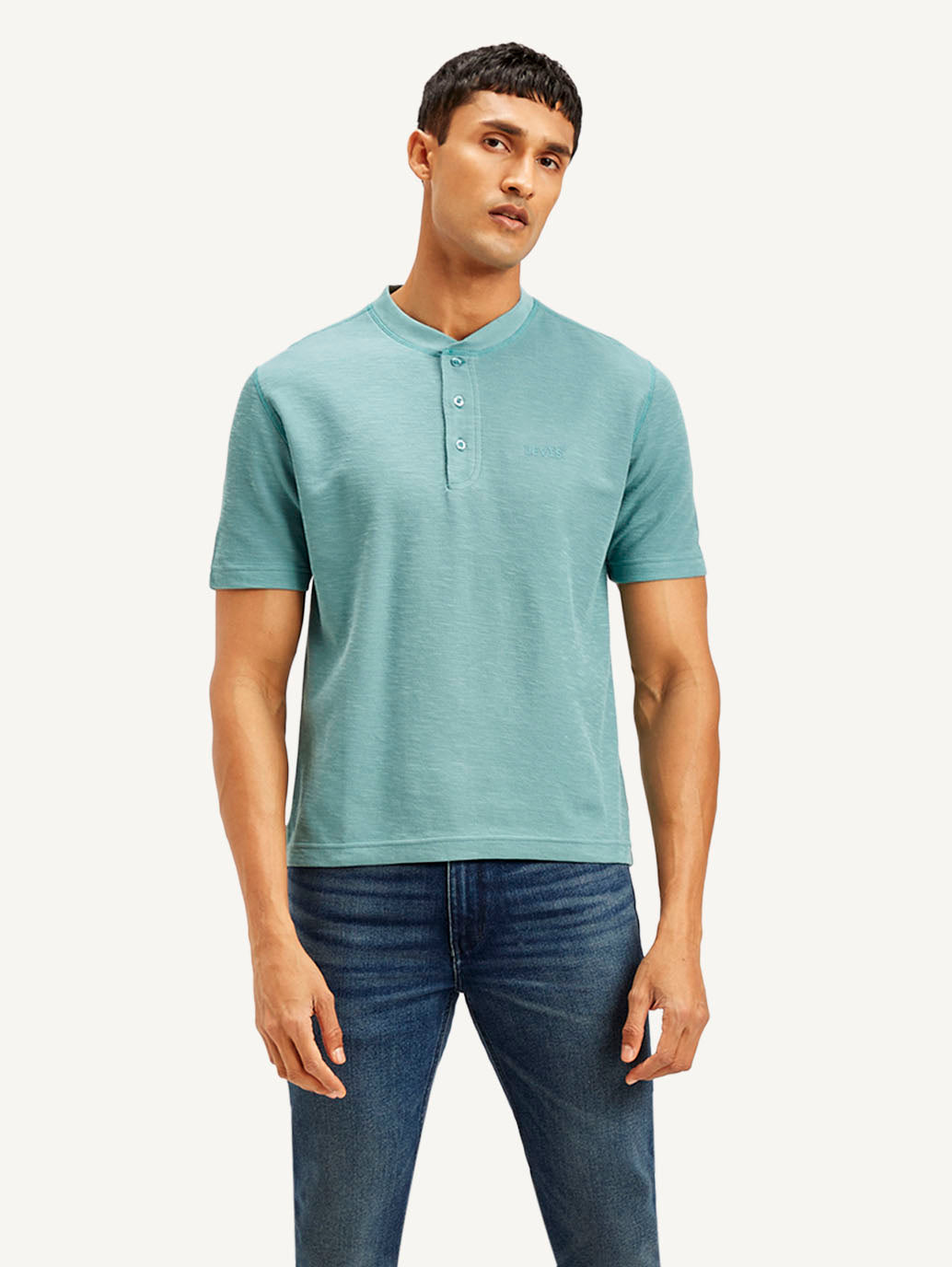Men's Solid Slim Fit T-shirt - Front View