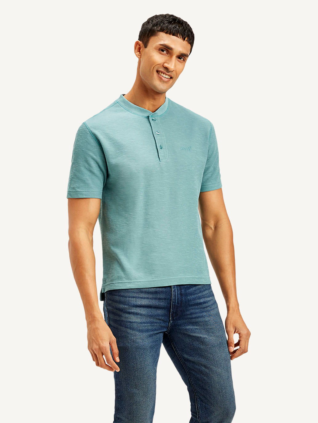 Men's Solid Slim Fit T-shirt - Side View