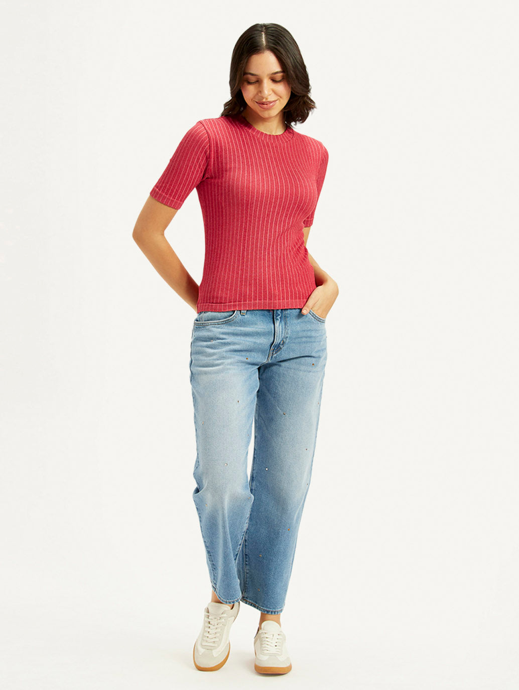 Women's Solid Red Crew Neck Top