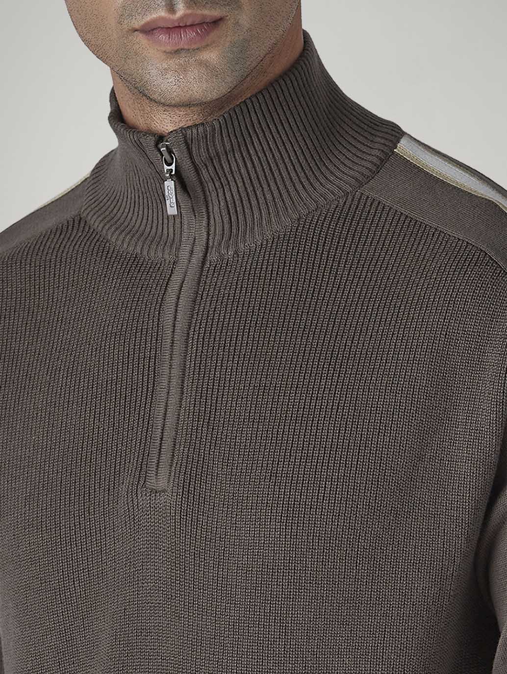 Men's Solid Regular Fit Sweater - Detail View
