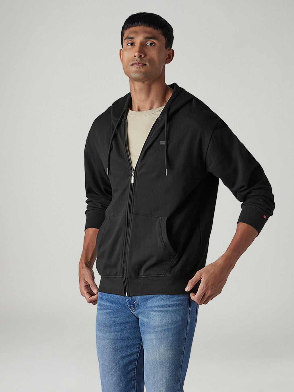 Men's Solid Regular Fit Sweatshirt