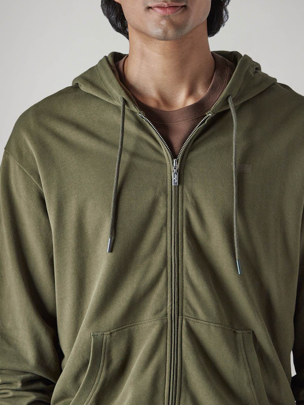 Men's Solid Regular Fit Sweatshirt - detail View