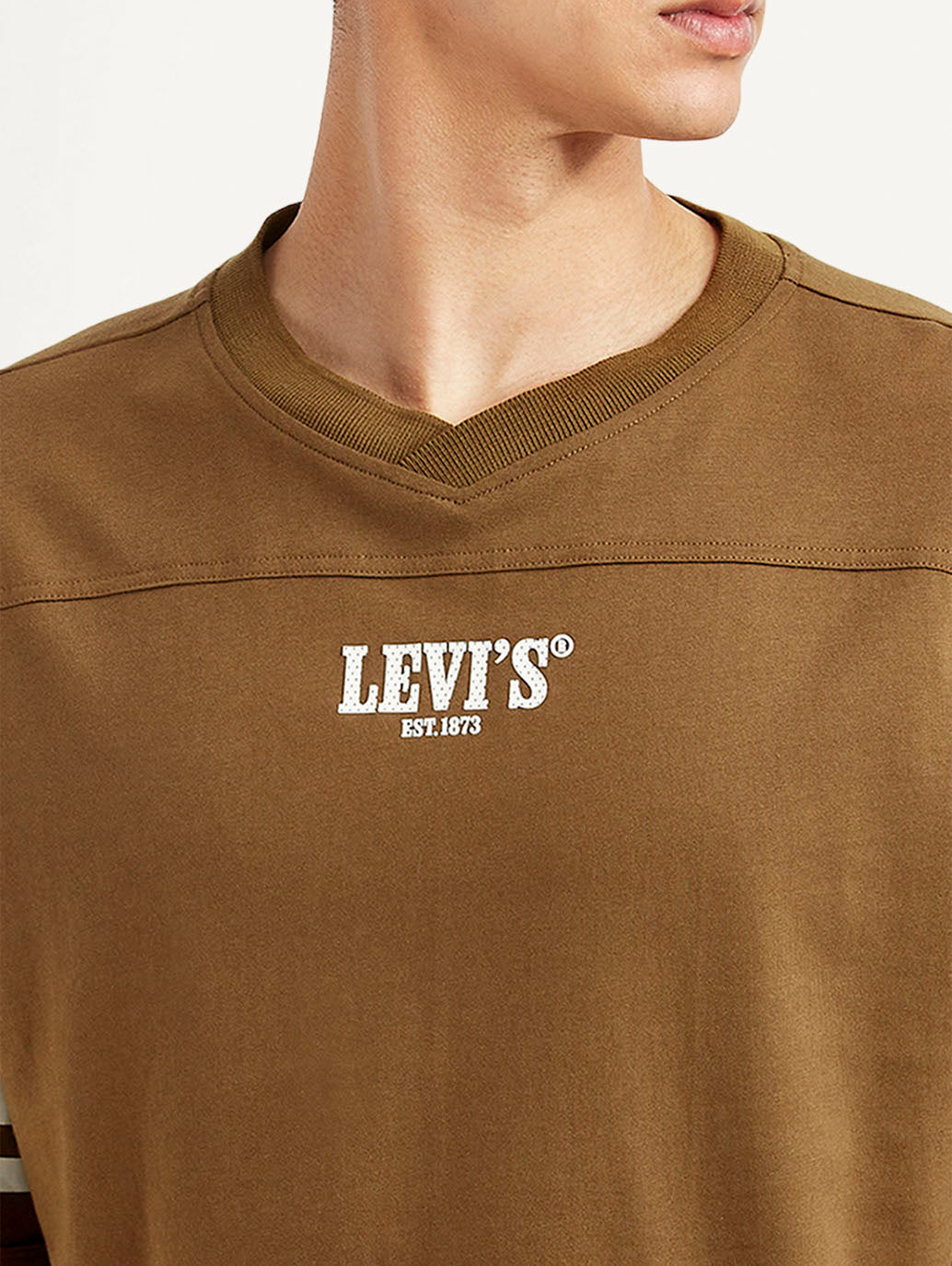 Men's Graphic Print Loose Fit T-shirt - Detail View