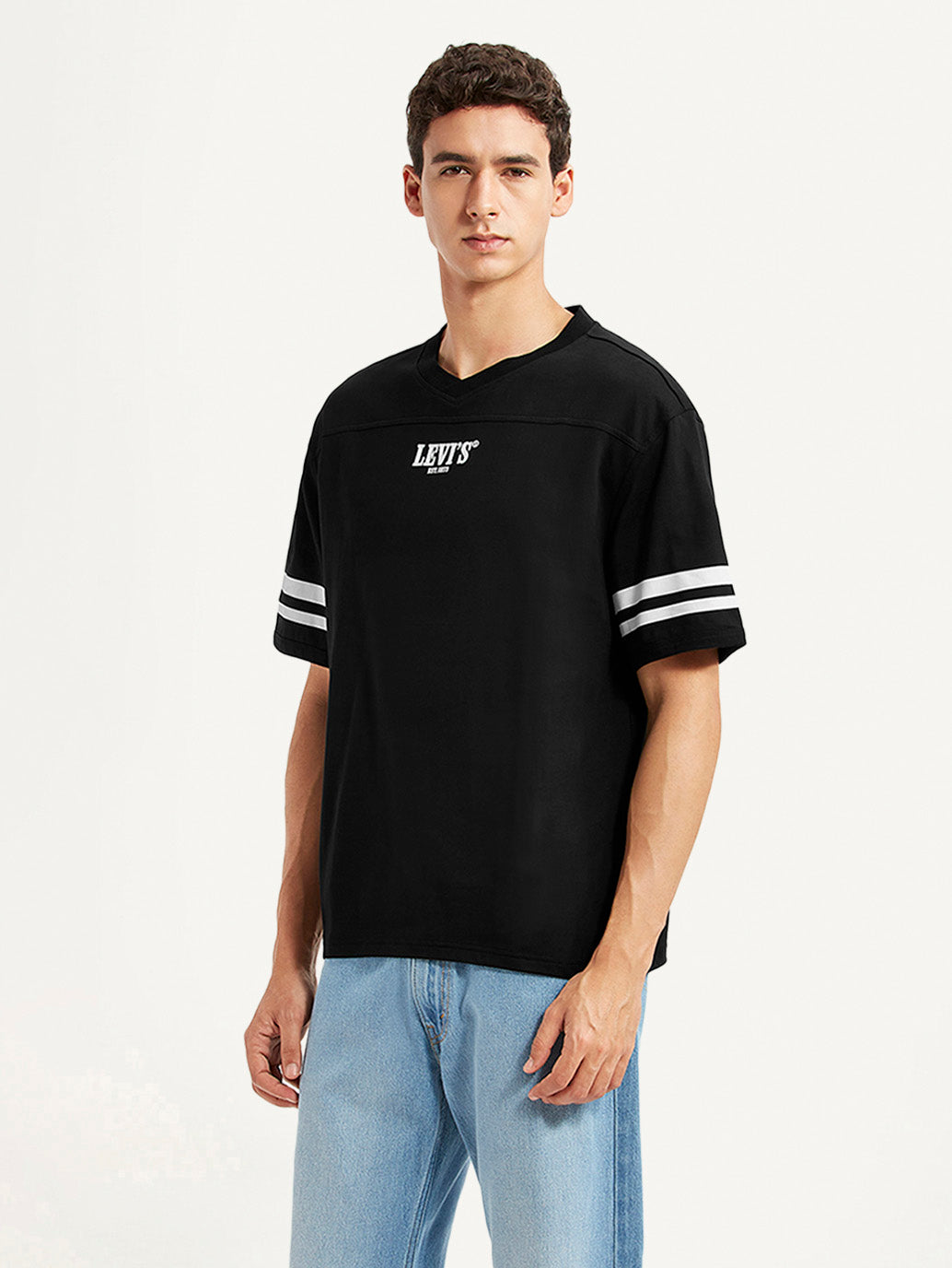 Men's Graphic Print Black Loose Fit T-shirt - Side View