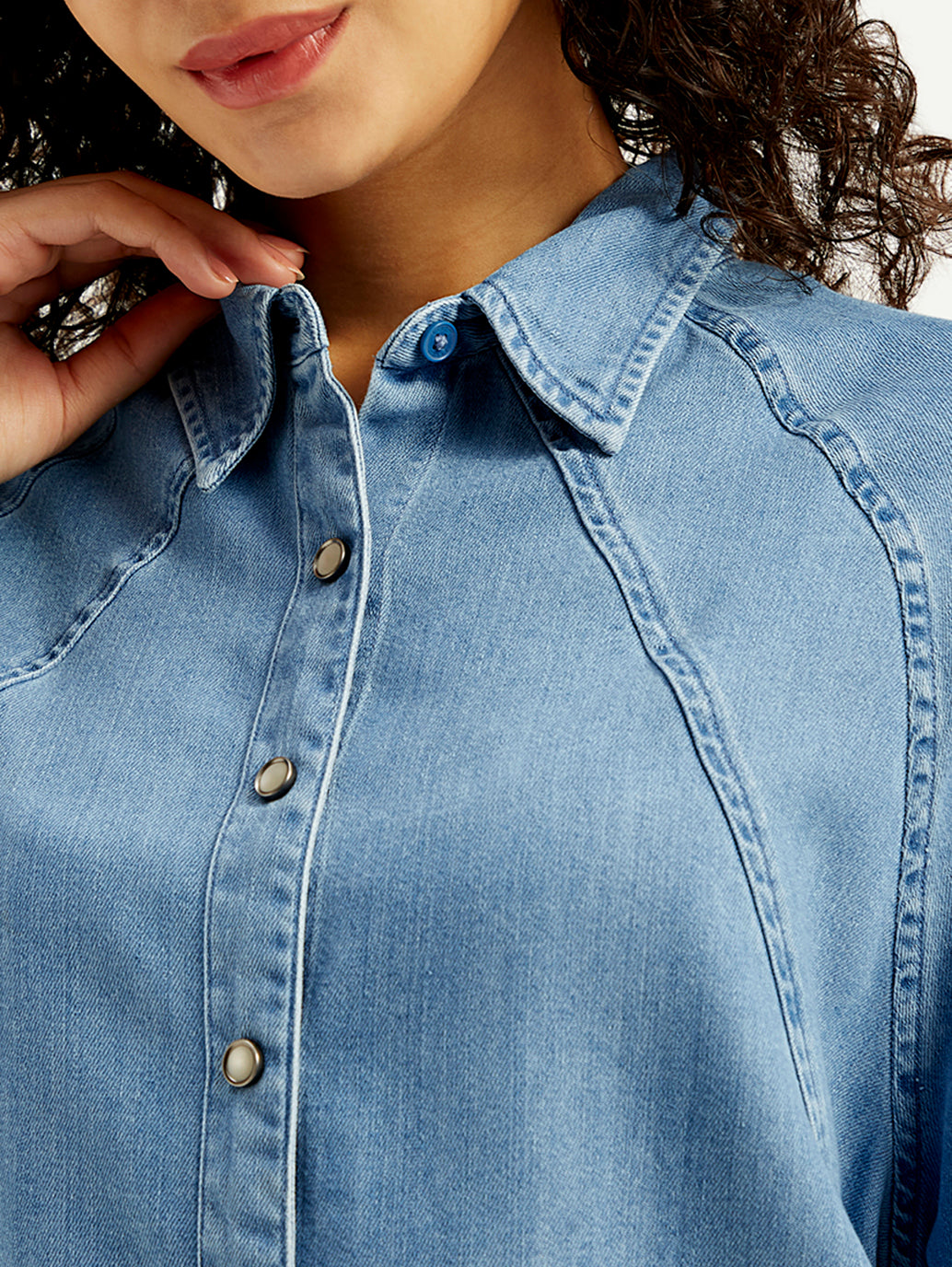 Women's Solid Regular Fit Denim Shirt