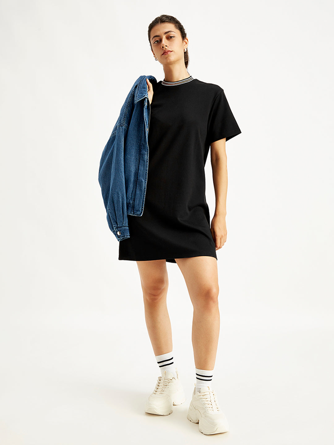Women's Solid Black Crew Neck Dress