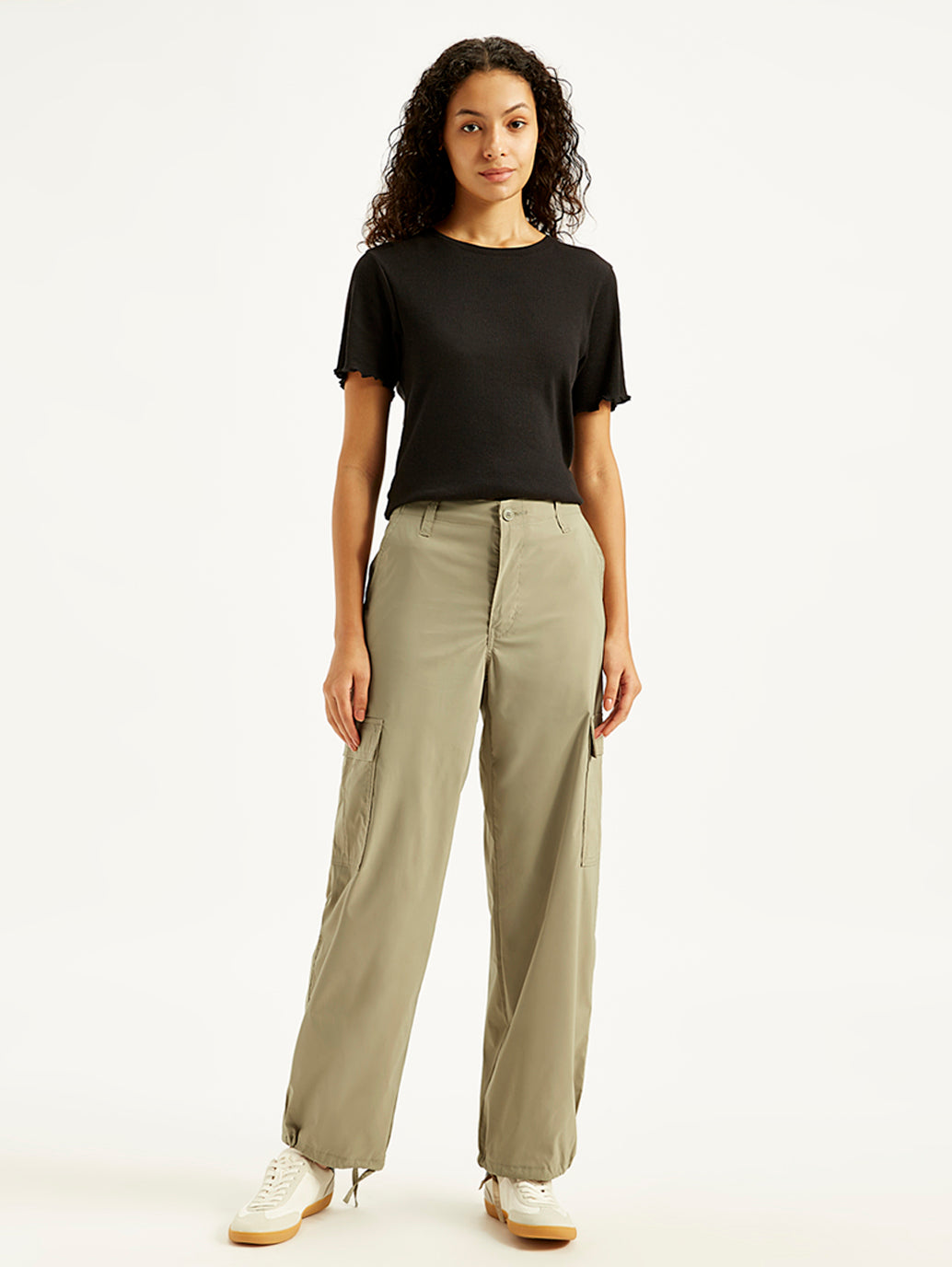 Women's Mid Rise Baggy Fit Cargo Trousers
