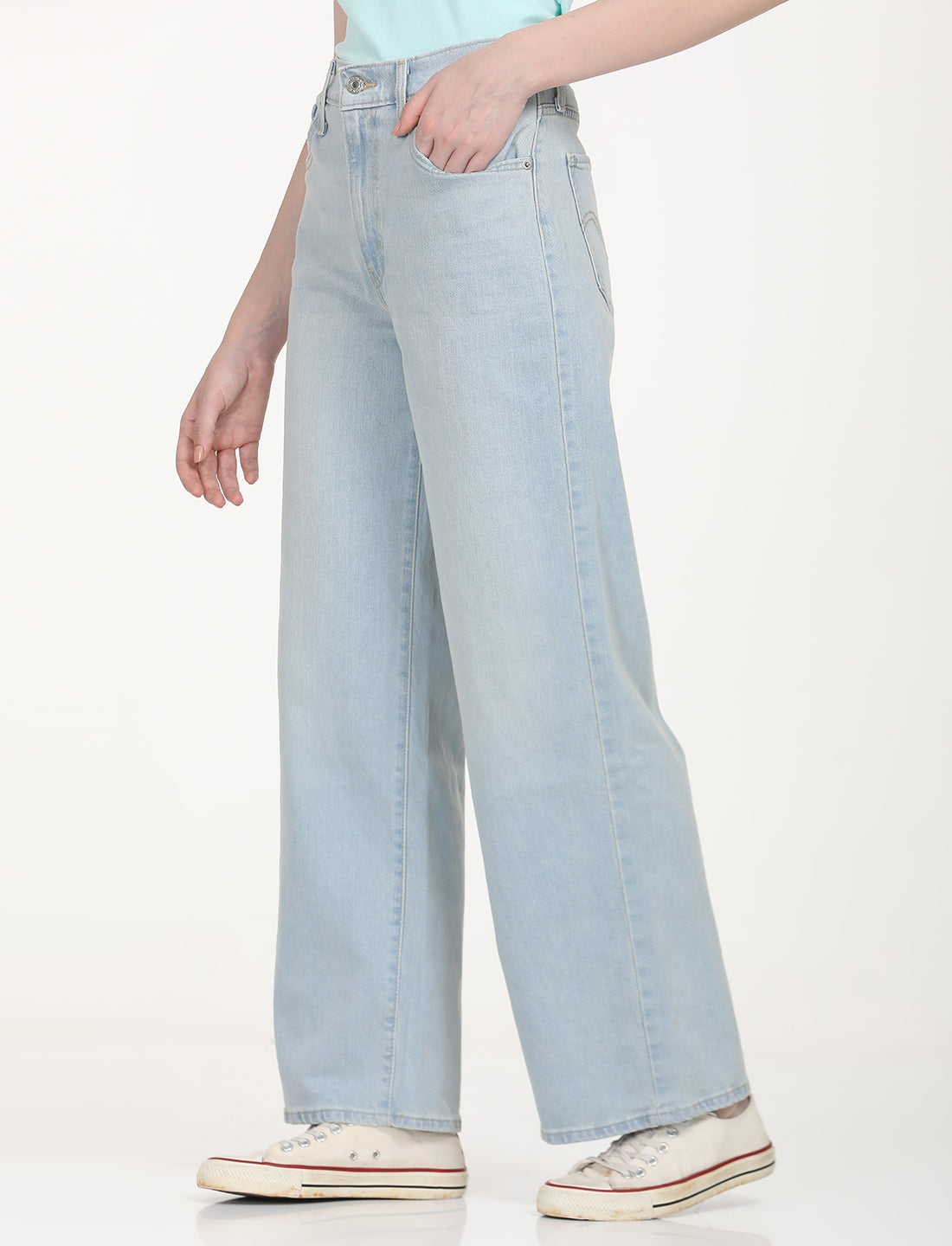 Women's Light Blue Wide Leg Fit High Rise Jeans