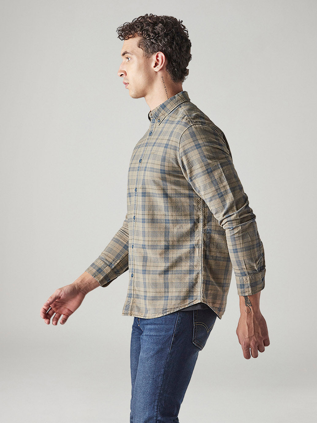 Men's Checkered Slim Fit Overdyed Oxford Shirt - Side View