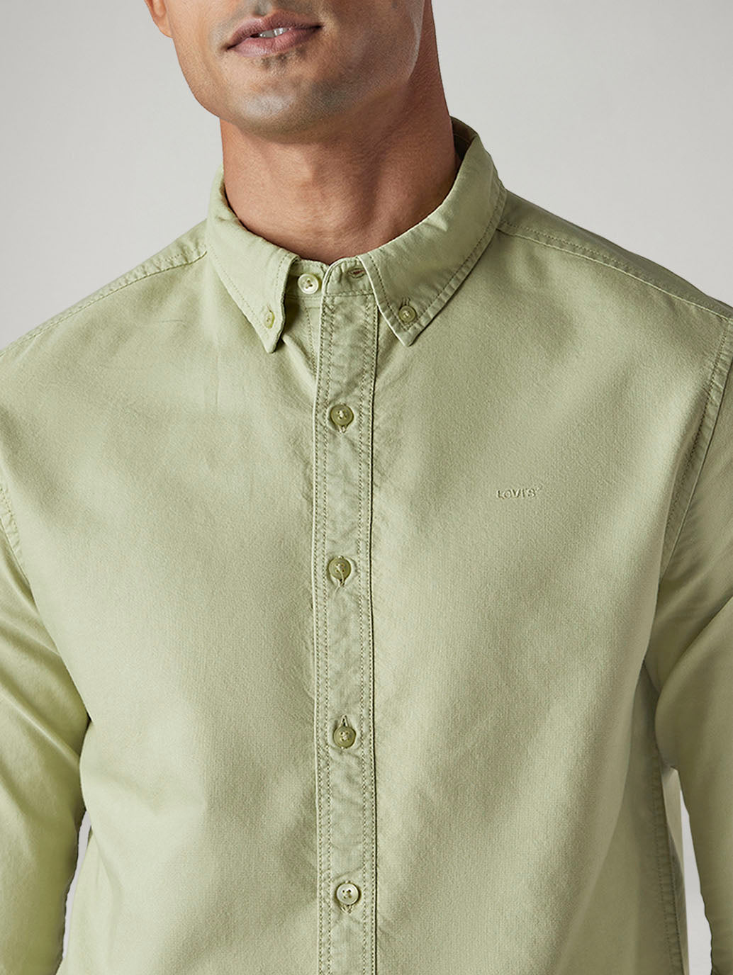 Men's Solid Slim Fit Oxford Shirt - 20 View