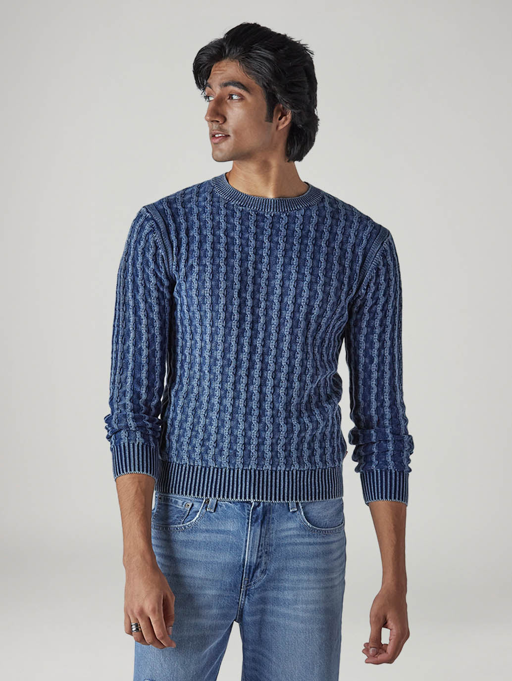 Men's Solid Regular Fit Sweater - 20 View