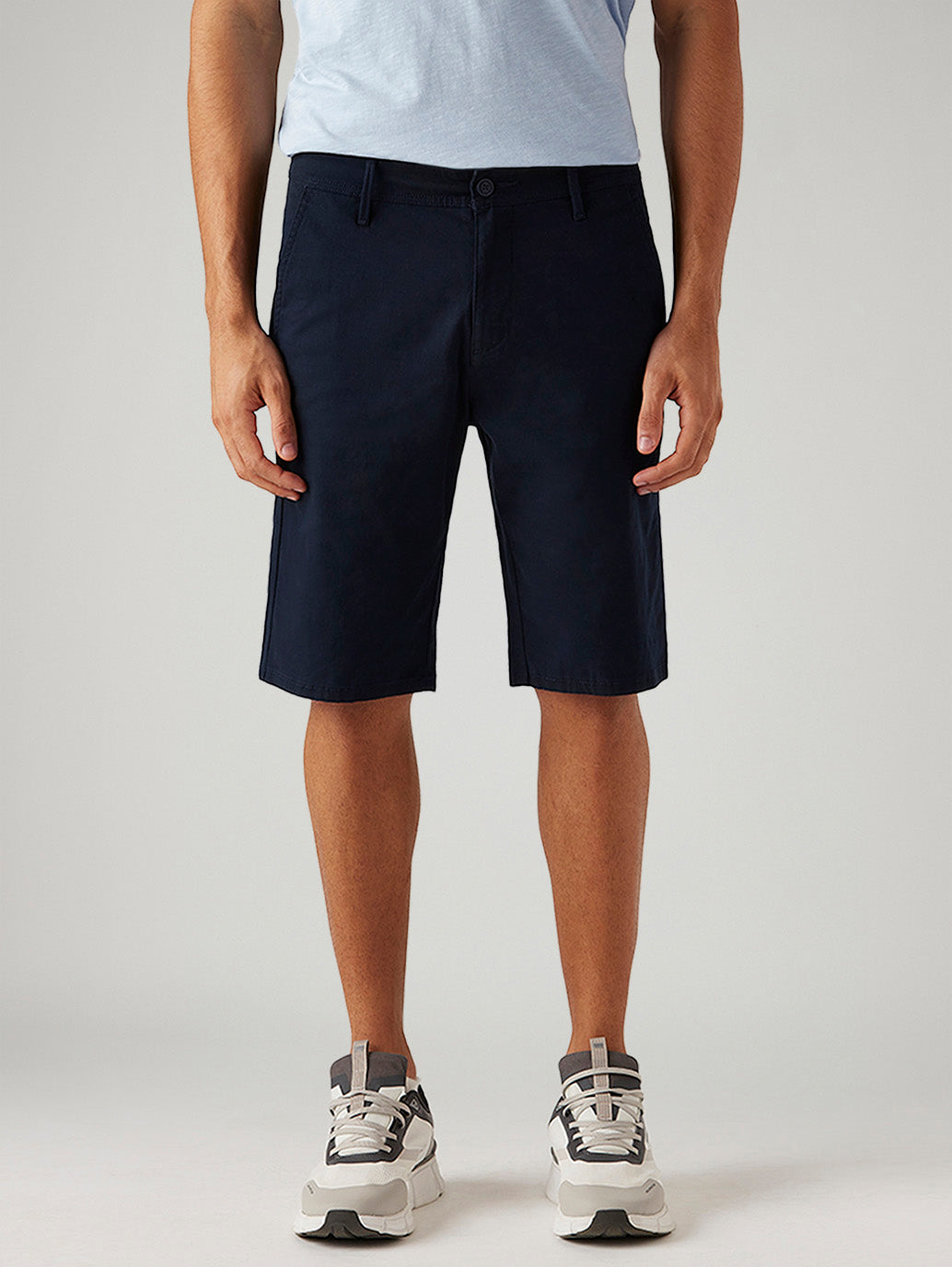 Men's 541 Navy Tapered Fit Mid Rise Shorts - Front View