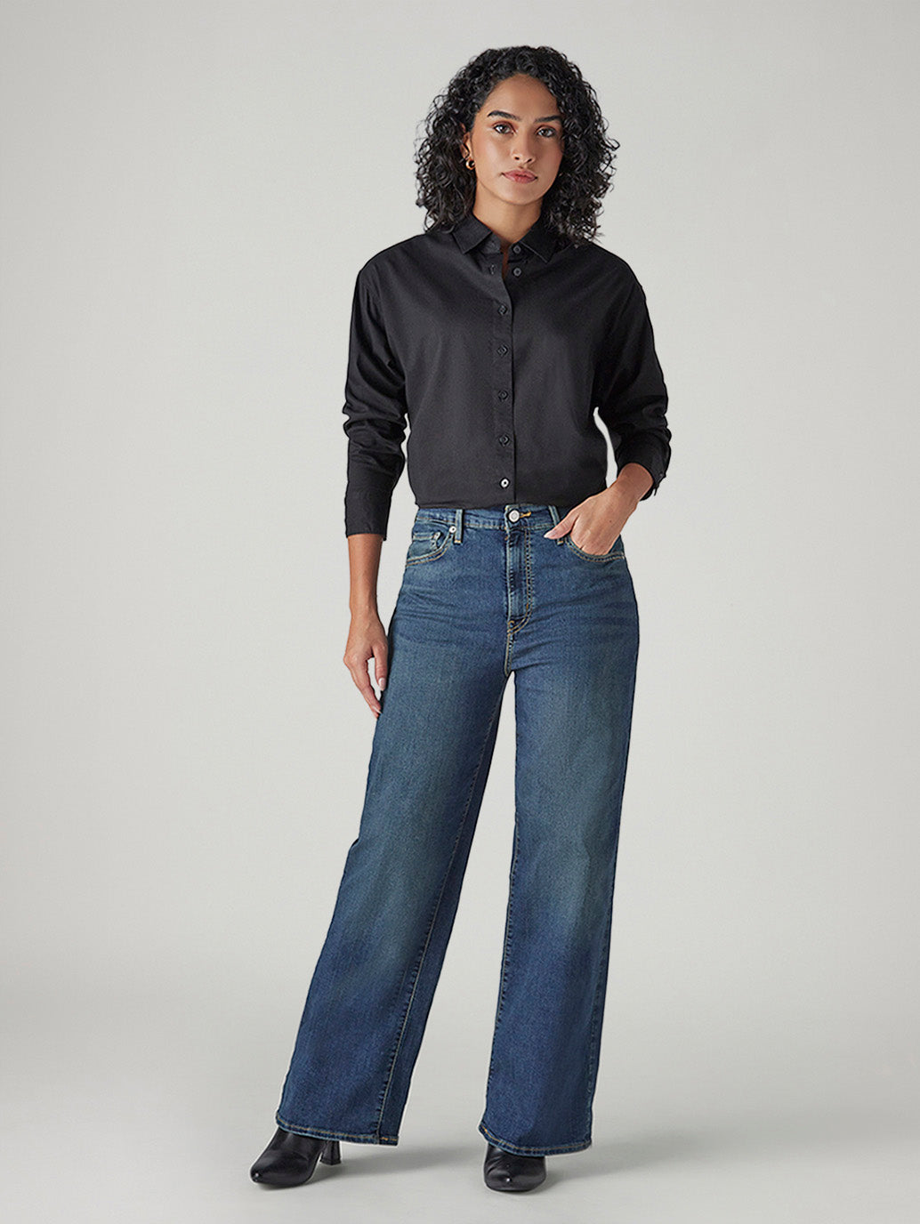 Women's Dark Blue Wide Leg Fit High Rise Jeans - Front View