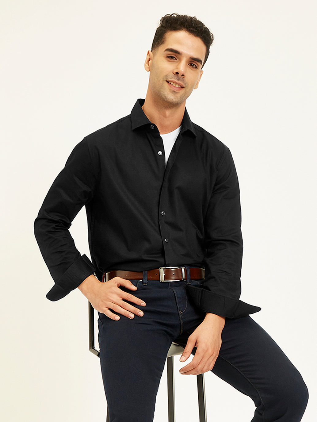 Men's Redloop Solid Slim Fit Shirt - 95646572-37b3-4046-b5c7-6bdc3fdd9f1b View