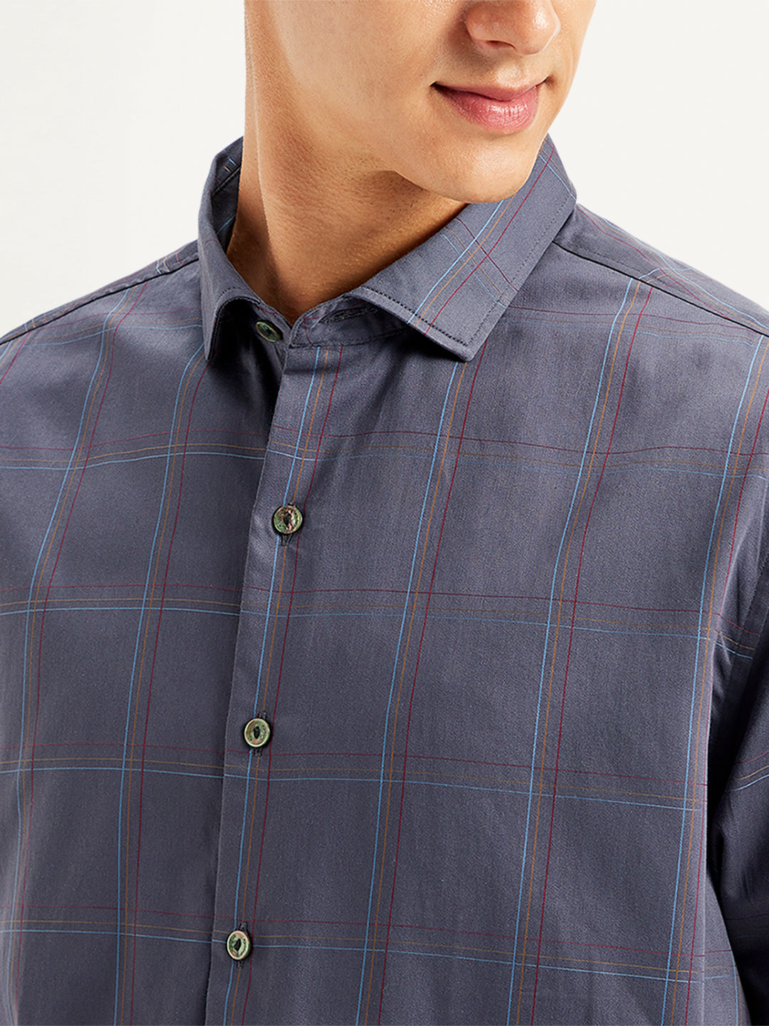 Men's Checkered Spread Collar Shirt