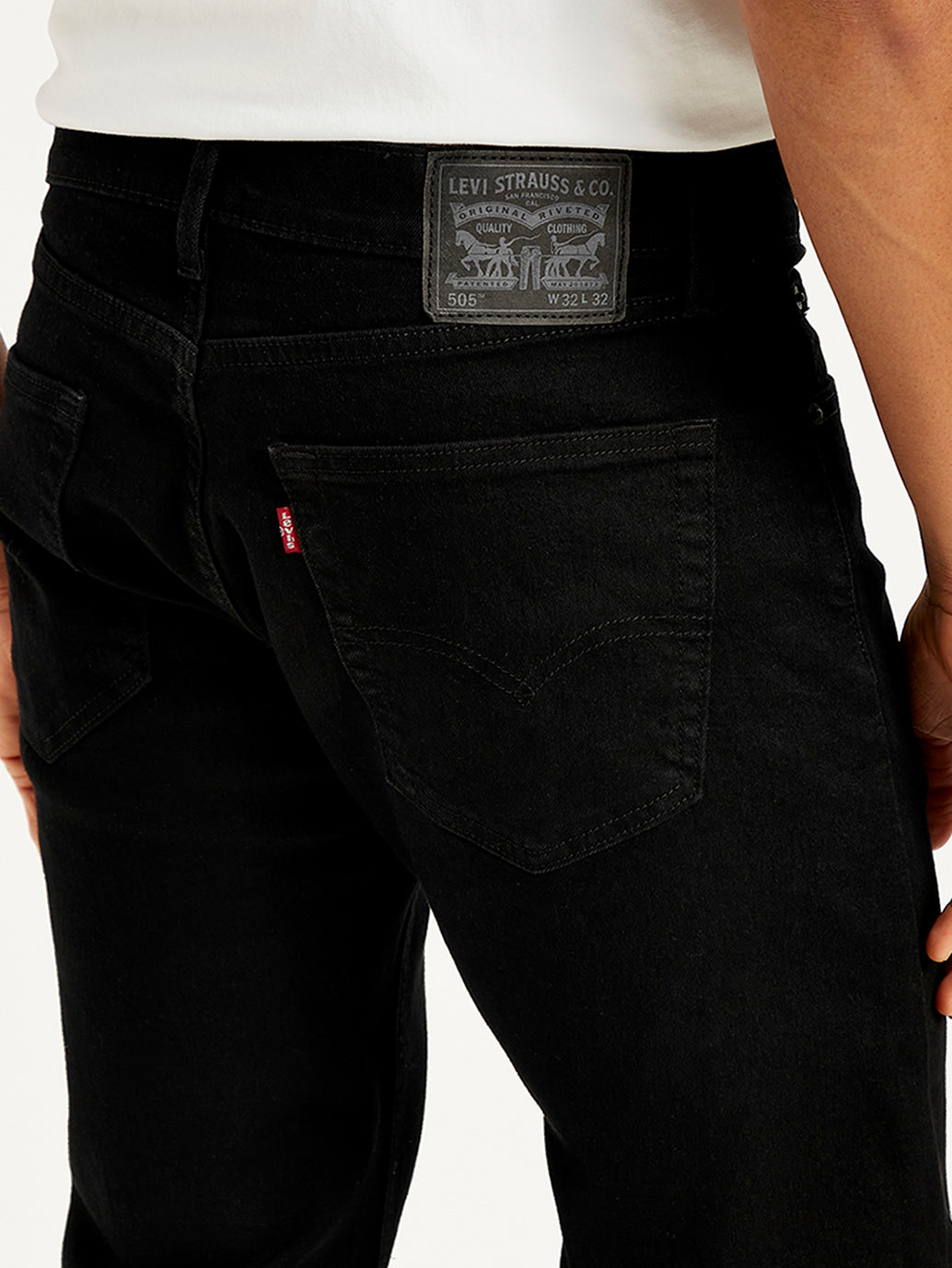 Men's 505 Black Straight Fit Mid Rise Jeans – Levis India Store Men's 505 Black Straight Fit Mid Rise Jeans – Levis India Store