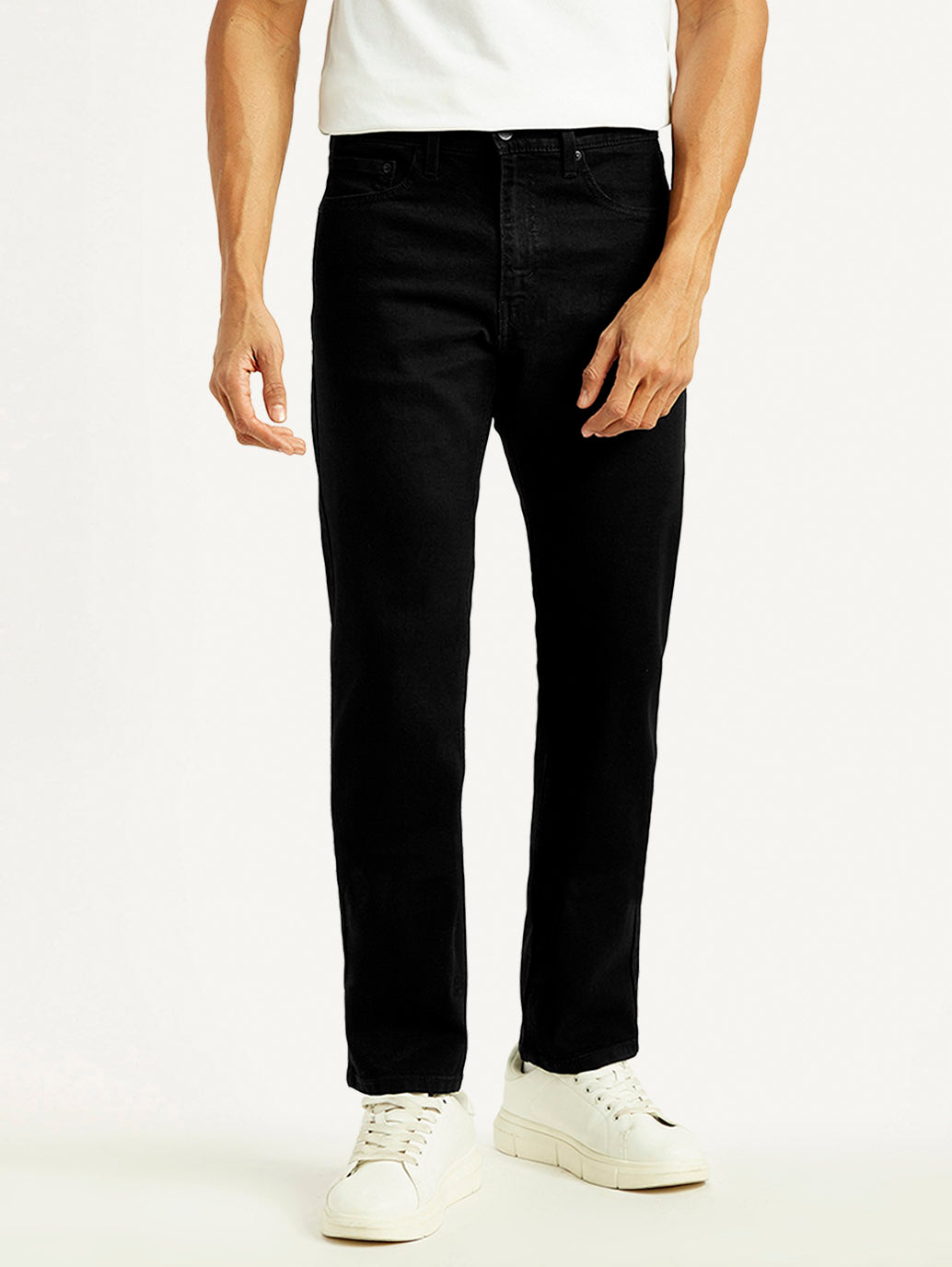 Men's 505 Black Straight Fit Mid Rise Jeans - Front View