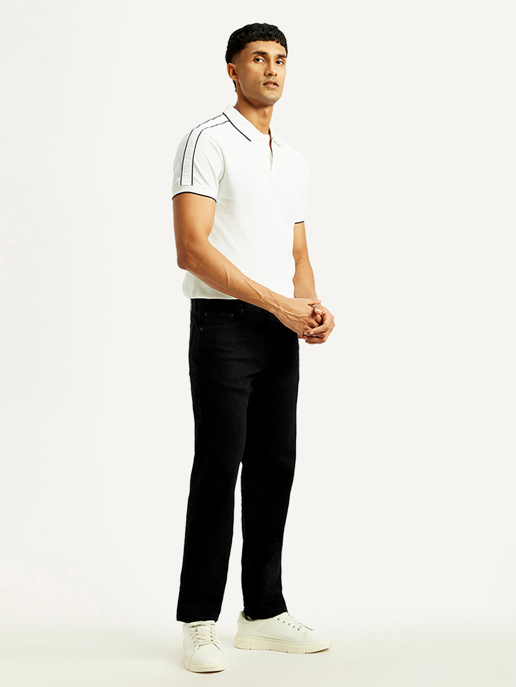 Men's 505 Black Straight Fit Mid Rise Jeans - Side View