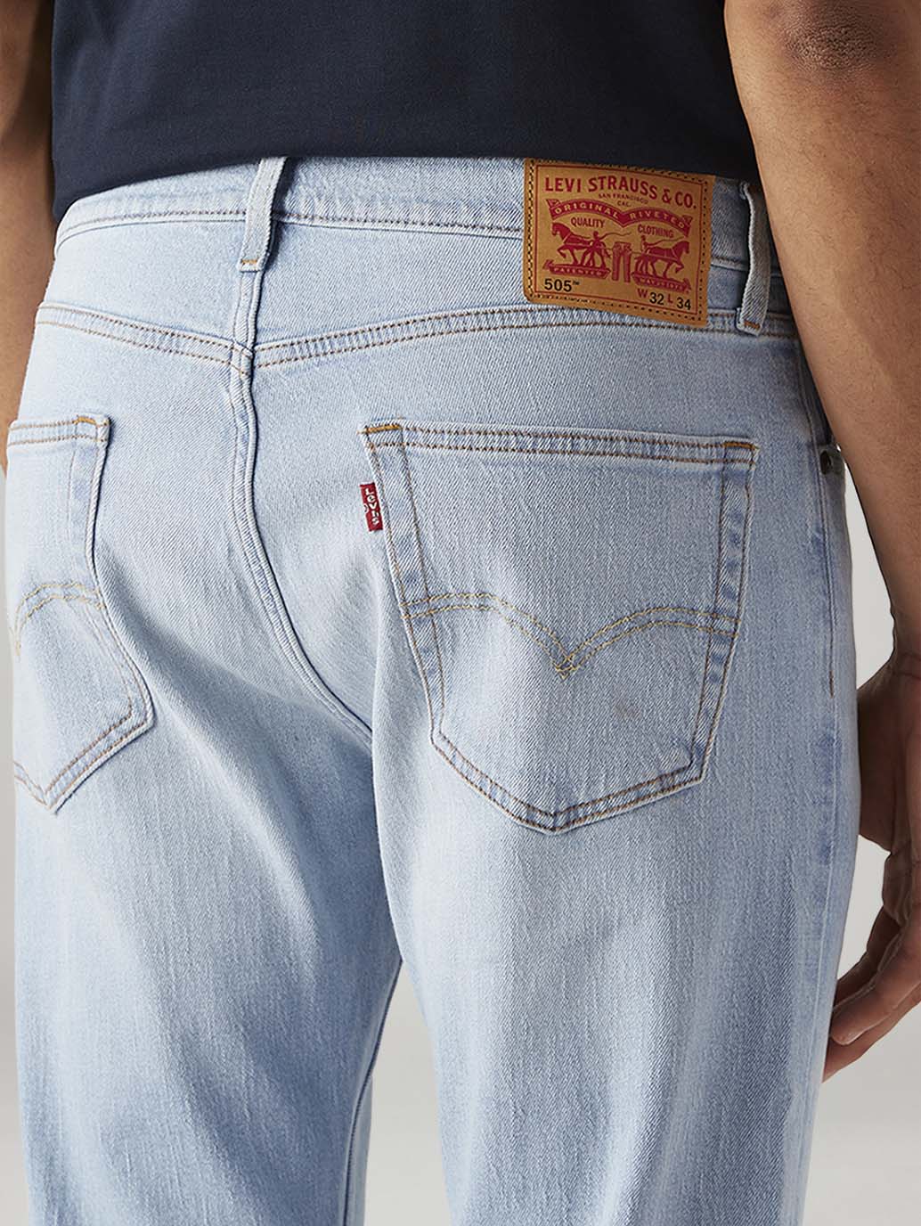 Men's 505 Light Blue Straight Fit Mid Rise Jeans - detail View