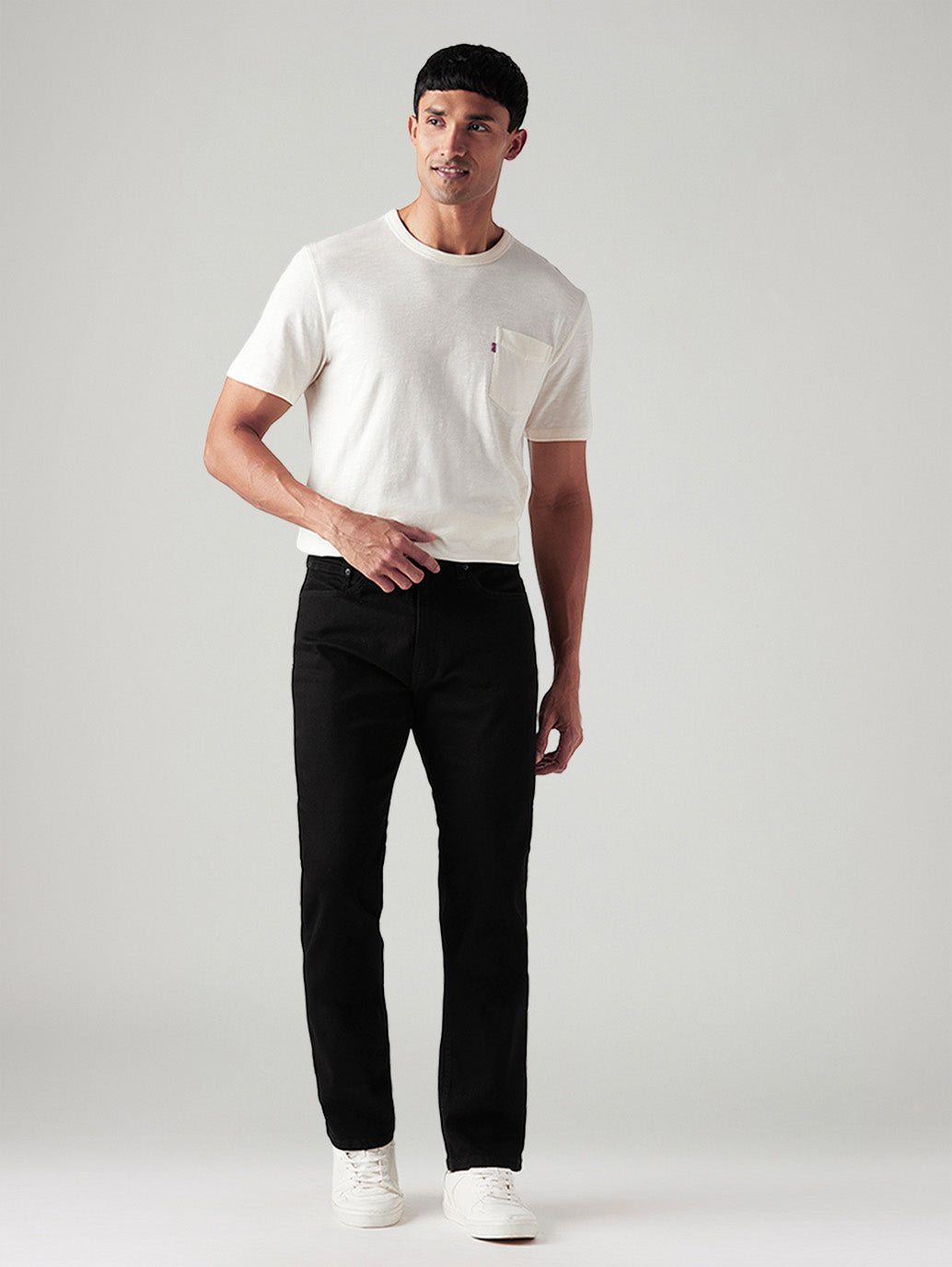 Men's 505 Black Straight Fit Mid Rise Jeans - Front View