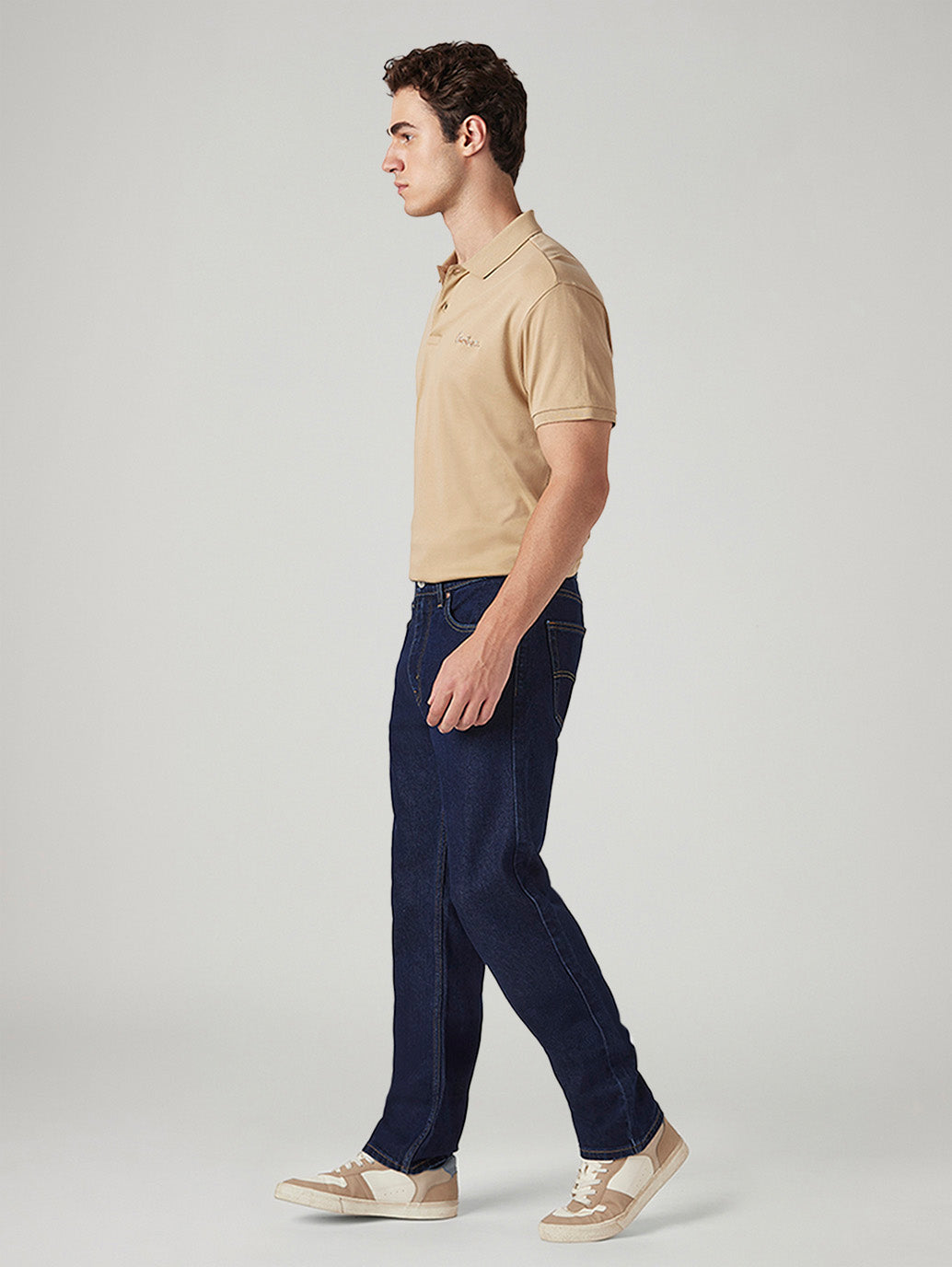 Mens 505 Mid Rise Straight Fit Cotton Stretch Blend Jeans - 037d432b-8912-40da-be63-fefeec64fff2 View
