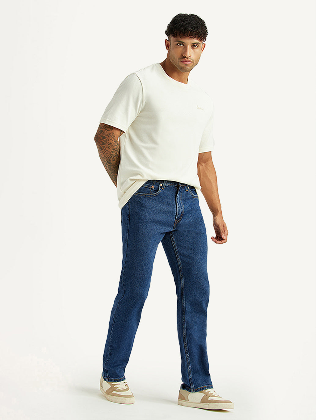 Men's 505 Blue Straight Fit Mid Rise Jeans - Styleshot View