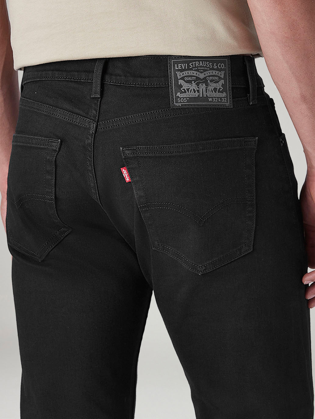 Men's 505 Black Straight Fit Mid Rise Kooltex Jeans - 20 View