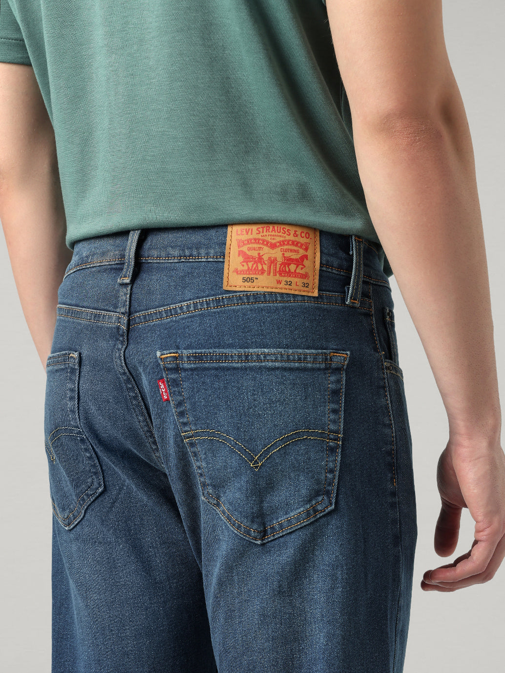 Men's 505 Blue Straight Fit Mid Rise Jeans - Detail View
