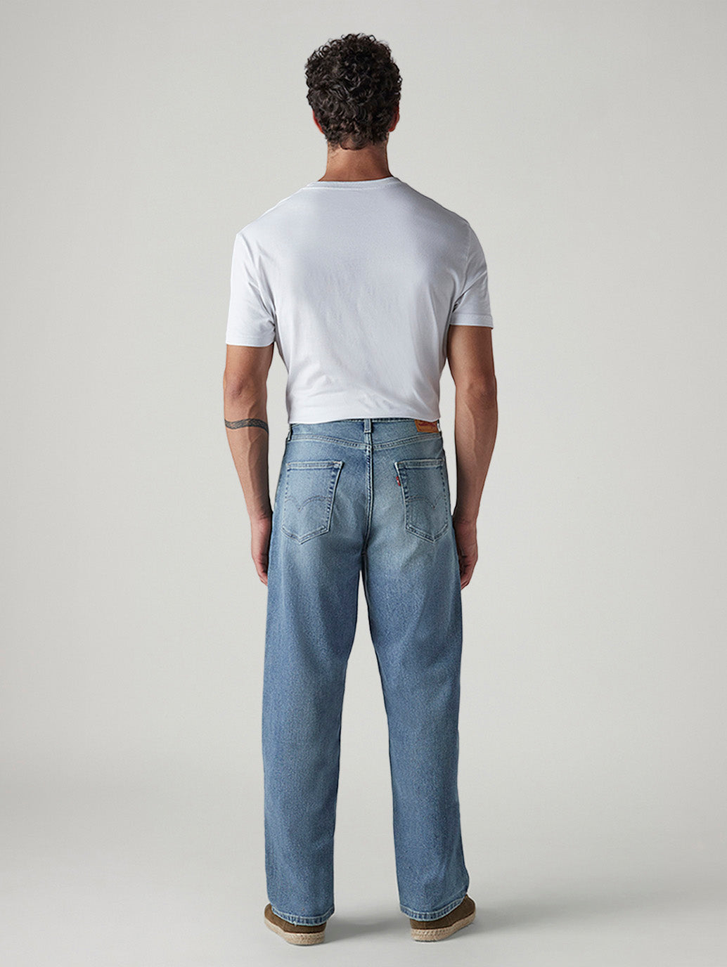 Men's 505 Light Blue Straight Fit Mid Rise Jeans - Back View