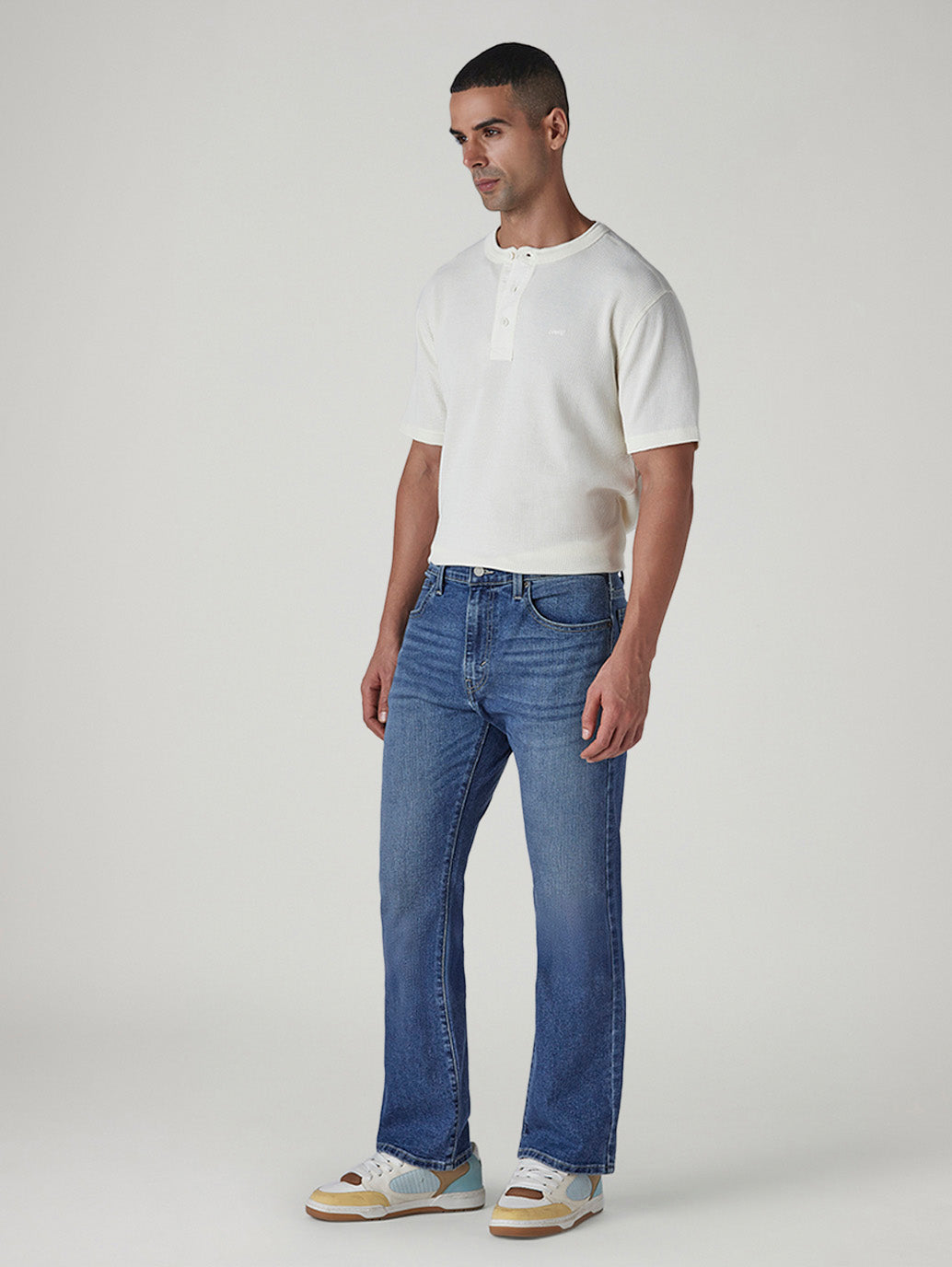 Men's 505 Blue Straight Fit Mid Rise Jeans - Side View