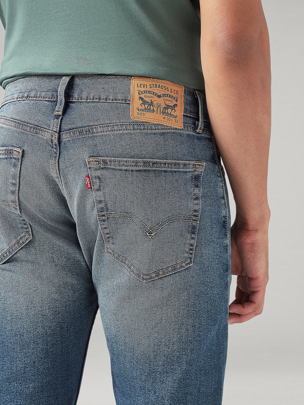 Men's 511 Blue Slim Fit Mid Rise Jeans - 20 View