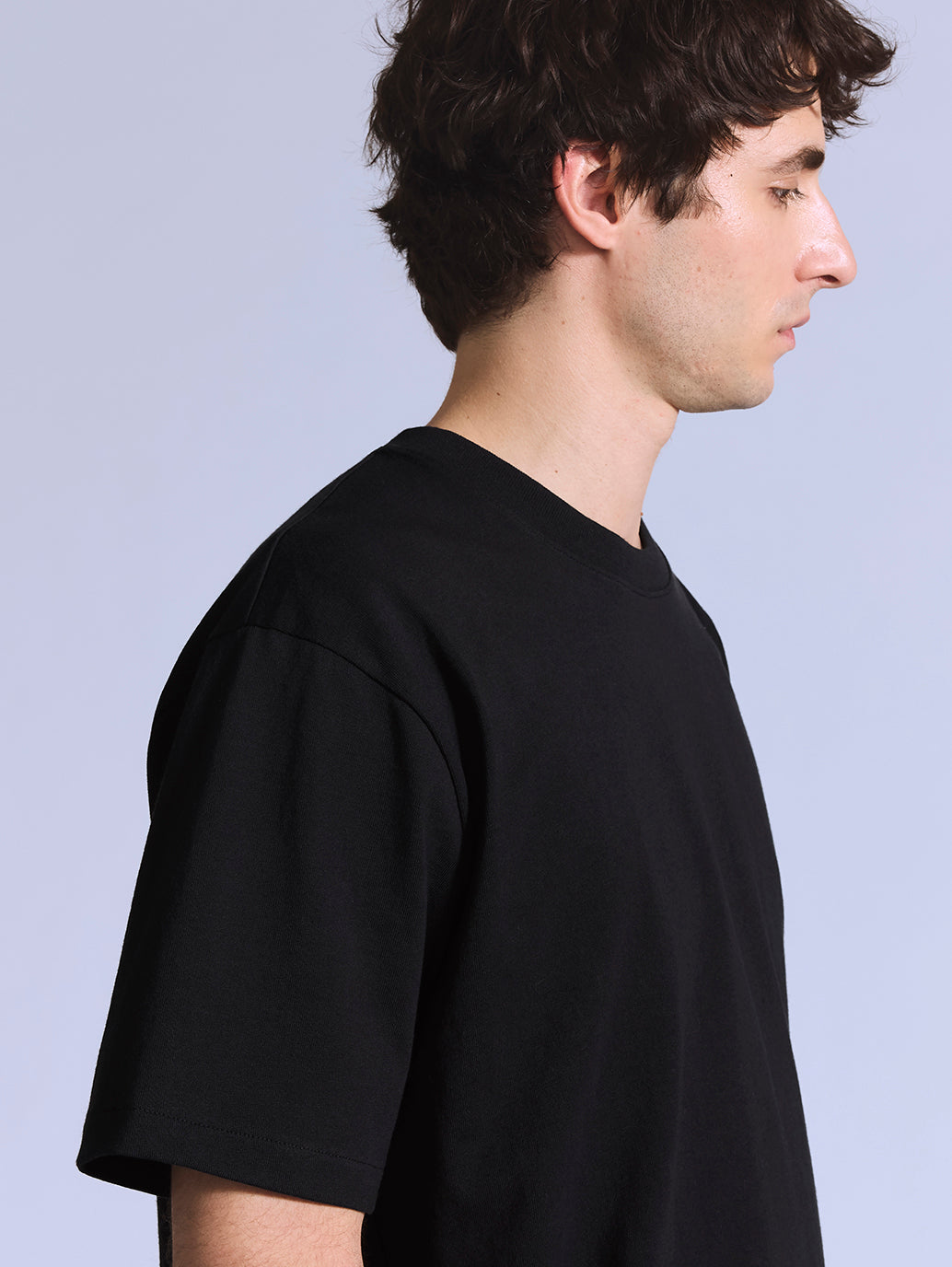 Men's Solid Relaxed Fit T-shirt - Detail View