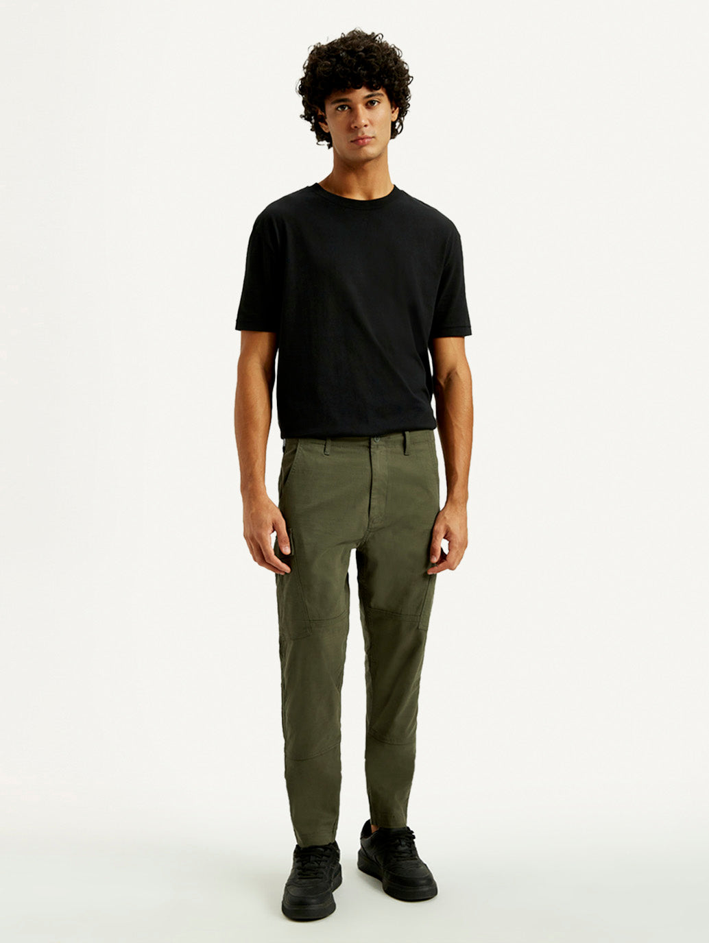 Men's Green Slim Fit Mid Rise Cargo Trousers - Front View
