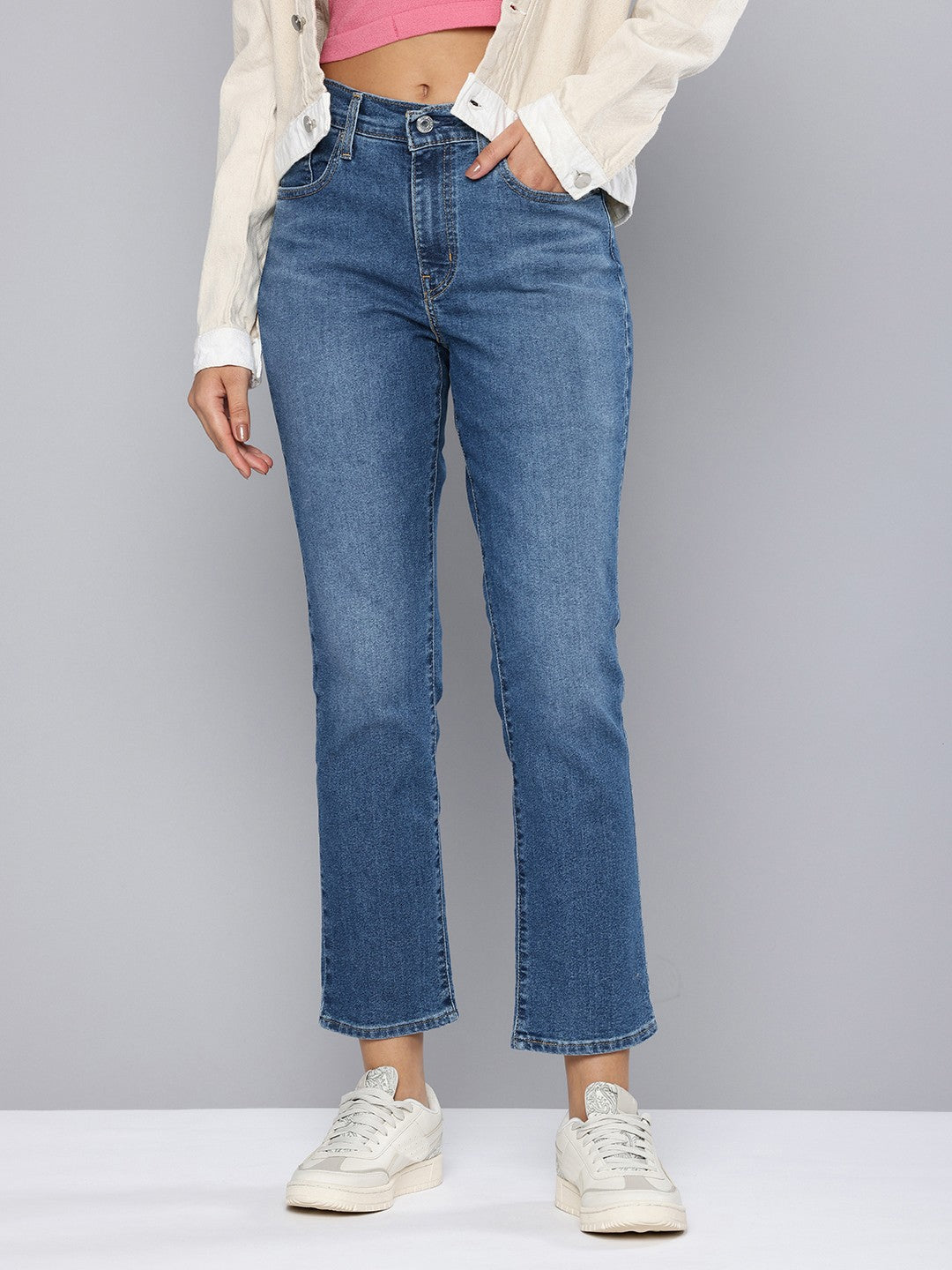 Women's 724 Blue Straight Fit High Rise Jeans