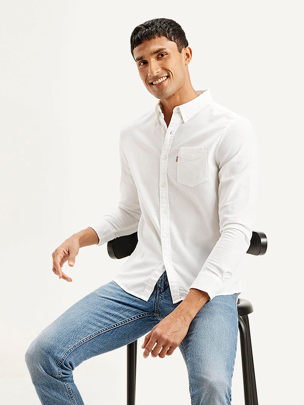 Men's Solid Slim Fit Oxford Shirt