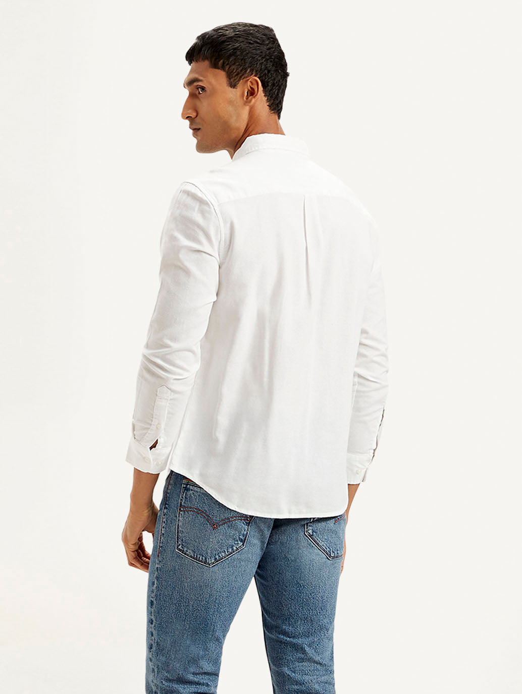 Men's Solid Slim Fit Oxford Shirt - Back View