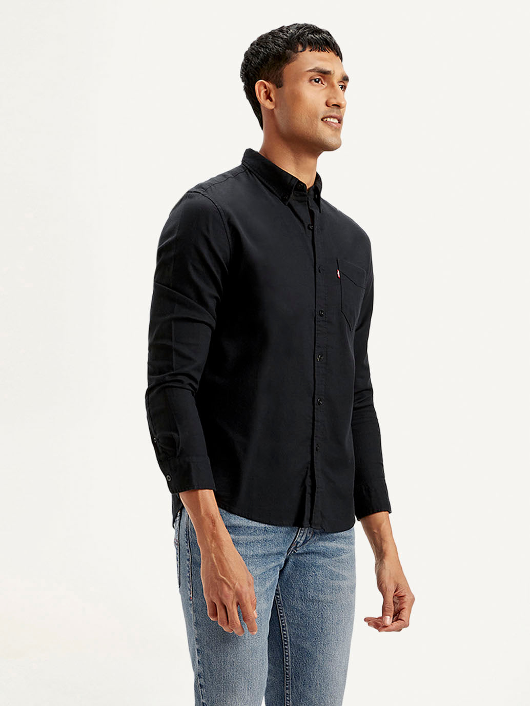 Men's Solid Slim Fit Oxford Shirt - Side View