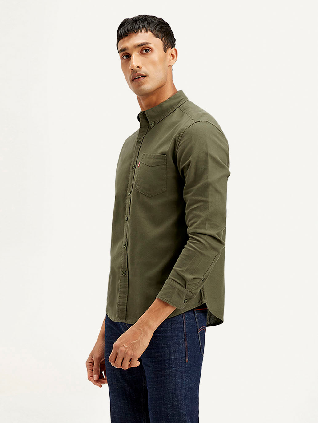 Men's Solid Slim Fit Oxford Shirt - Side View