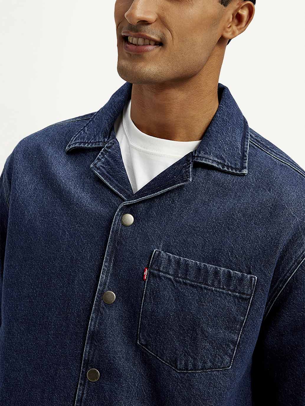 Men's Resort Collar Solid Oversized Shirt - Detail View